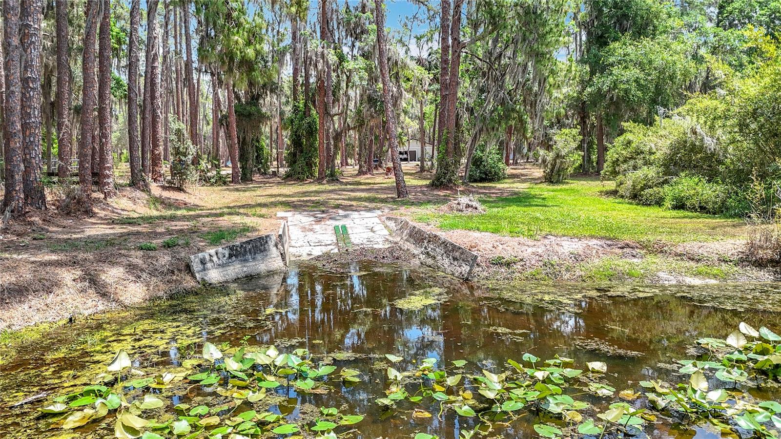 7374 CIRCLE DR, LADY LAKE, FL — photo 100