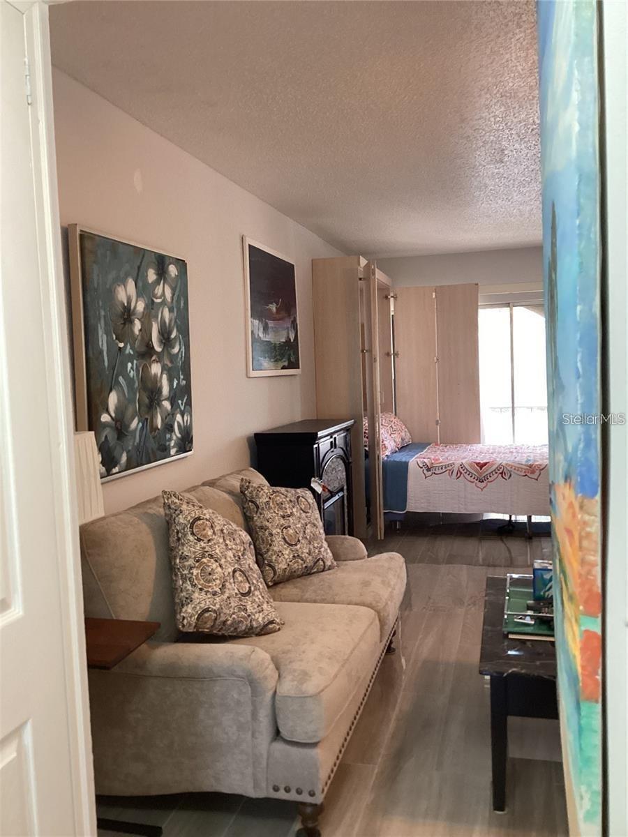 7701 STARKEY RD #704, SEMINOLE, FL — photo 2