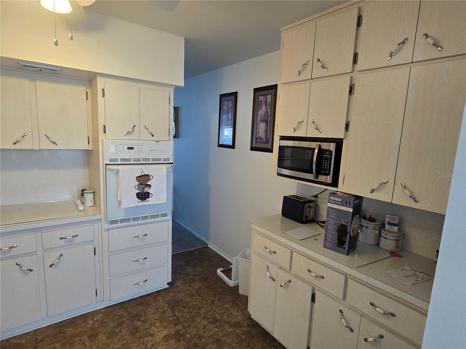 2428 COLUMBIA DR #22, CLEARWATER, FL — photo 8