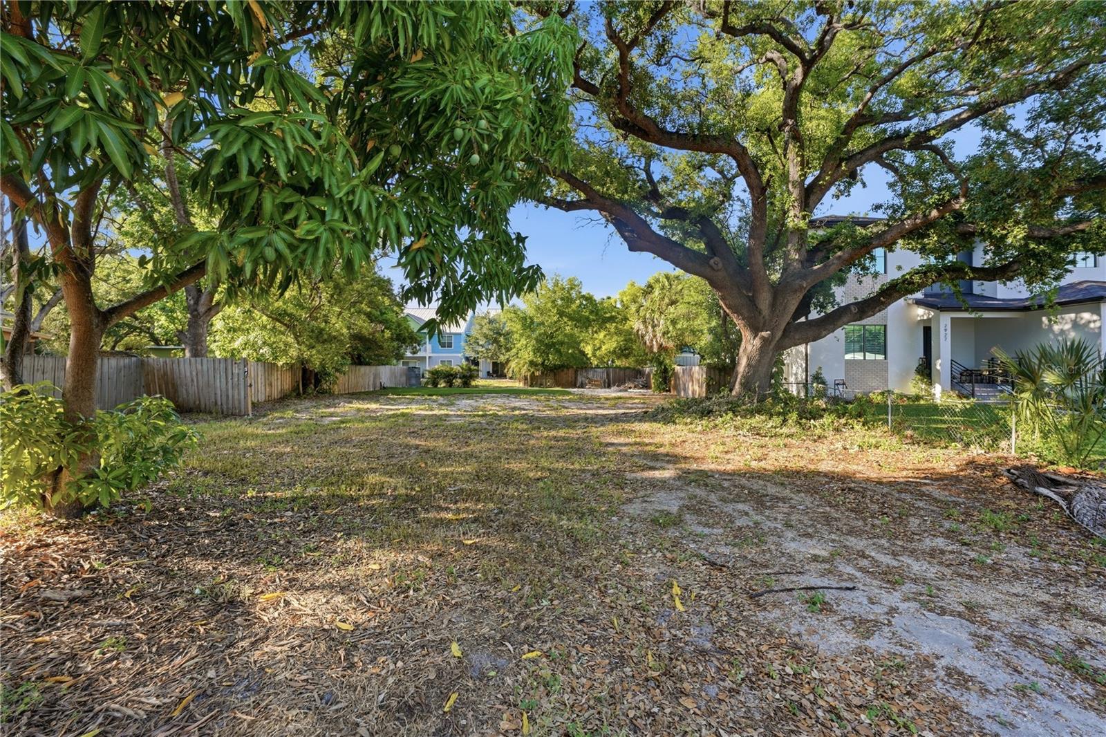 2929 W AVERILL AVE, TAMPA, FL — photo 5