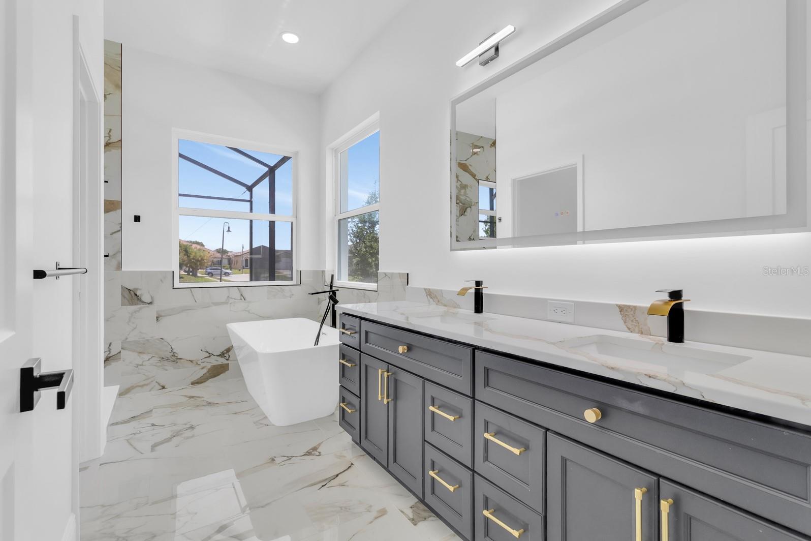 376 VILLA SORRENTO CIR, HAINES CITY, FL — photo 25
