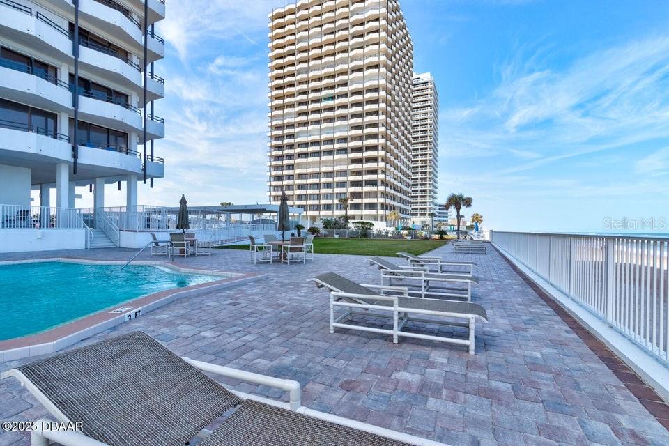 2828 N ATLANTIC AVE #302, DAYTONA BEACH, FL — photo 36