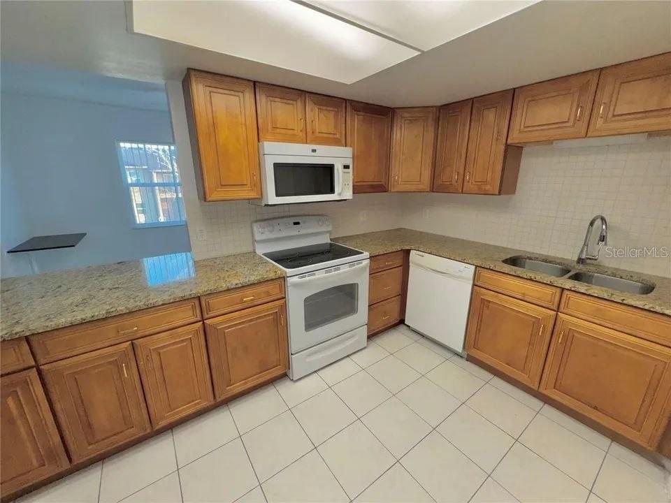 9909 SWEEPSTAKES LN #4, ORLANDO, FL — photo 8
