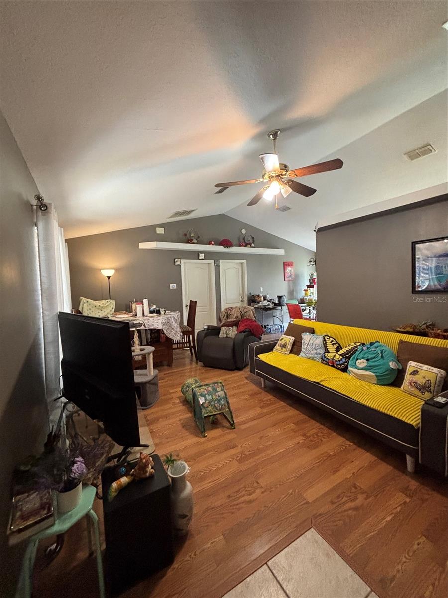 4250 WORTHINGTON PL, MASCOTTE, FL — photo 5