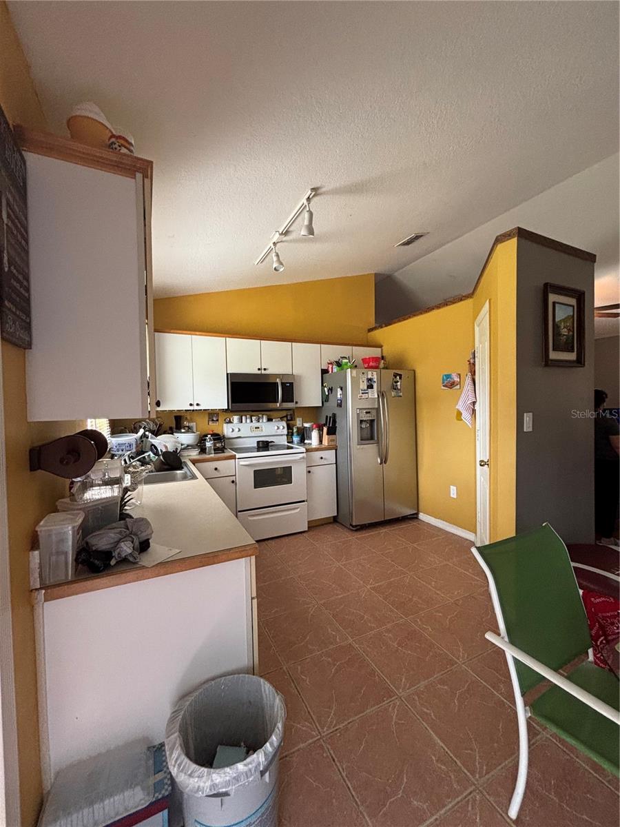 4250 WORTHINGTON PL, MASCOTTE, FL — photo 15