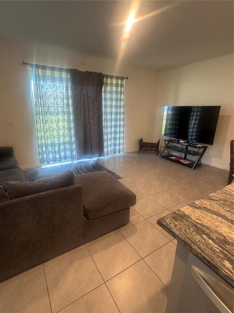33074 TULIP PETAL LN, WESLEY CHAPEL, FL — photo 5