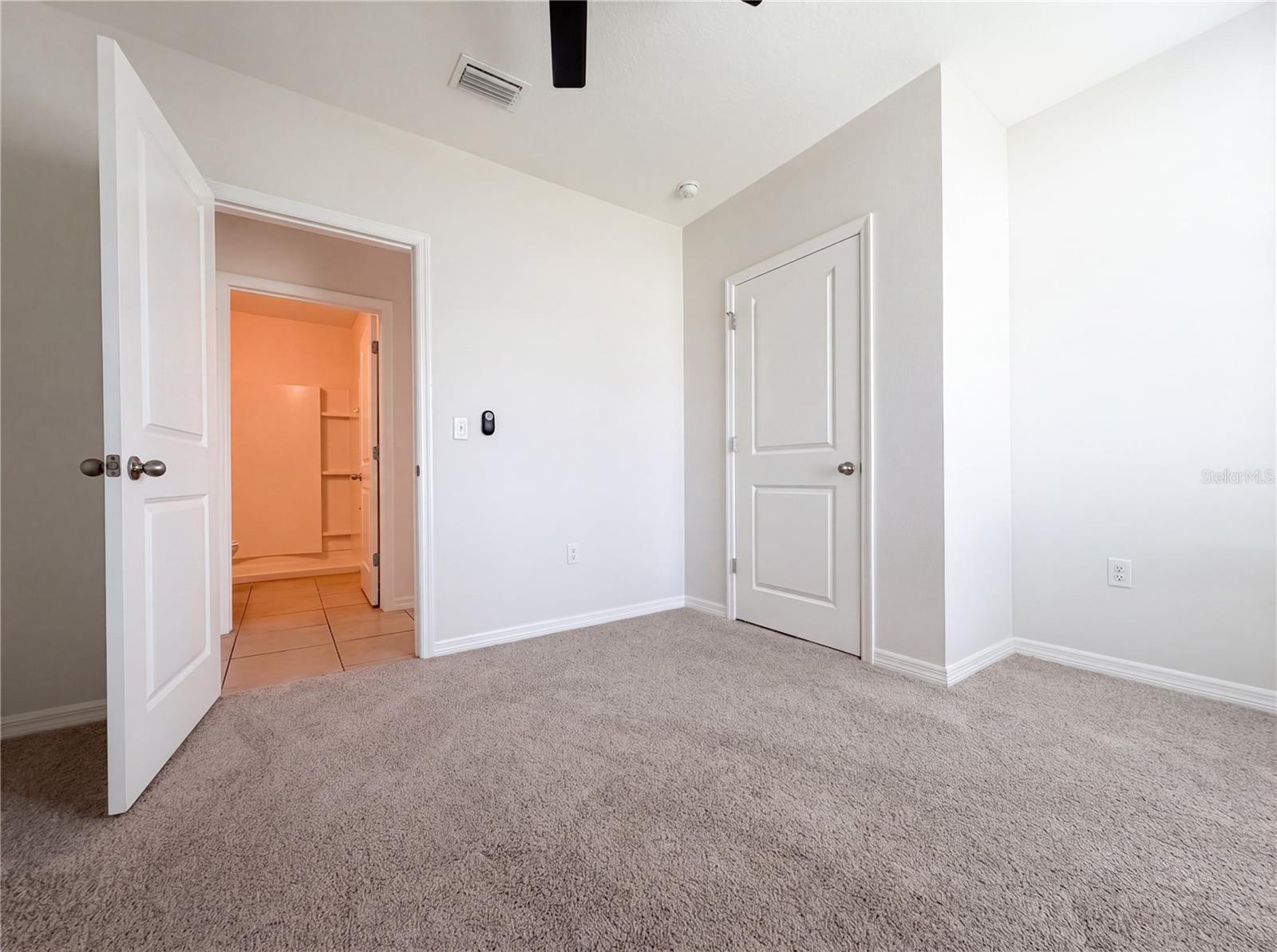 10225 MANGROVE WELL RD, SUN CITY CENTER, FL — photo 12
