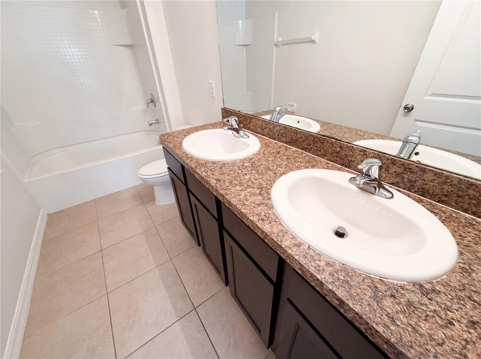 10225 MANGROVE WELL RD, SUN CITY CENTER, FL — photo 20