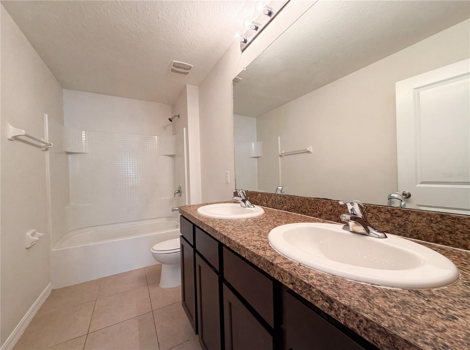 10225 MANGROVE WELL RD, SUN CITY CENTER, FL — photo 21