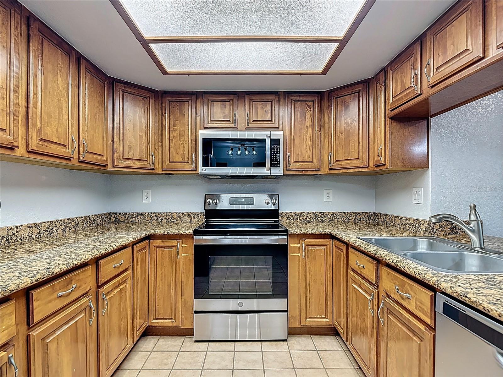 27505 SENATOR DR, PUNTA GORDA, FL — photo 16