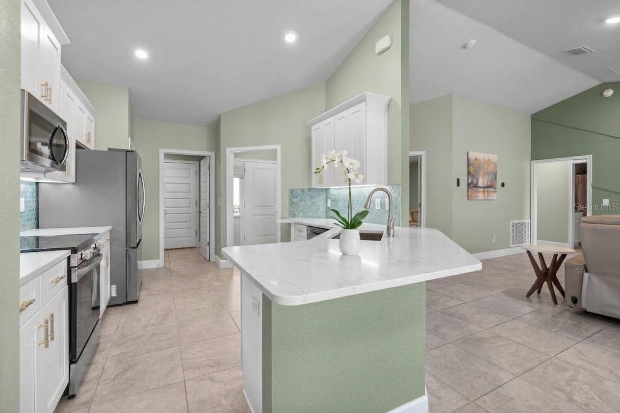 9696 SE 157TH PL, SUMMERFIELD, FL — photo 7