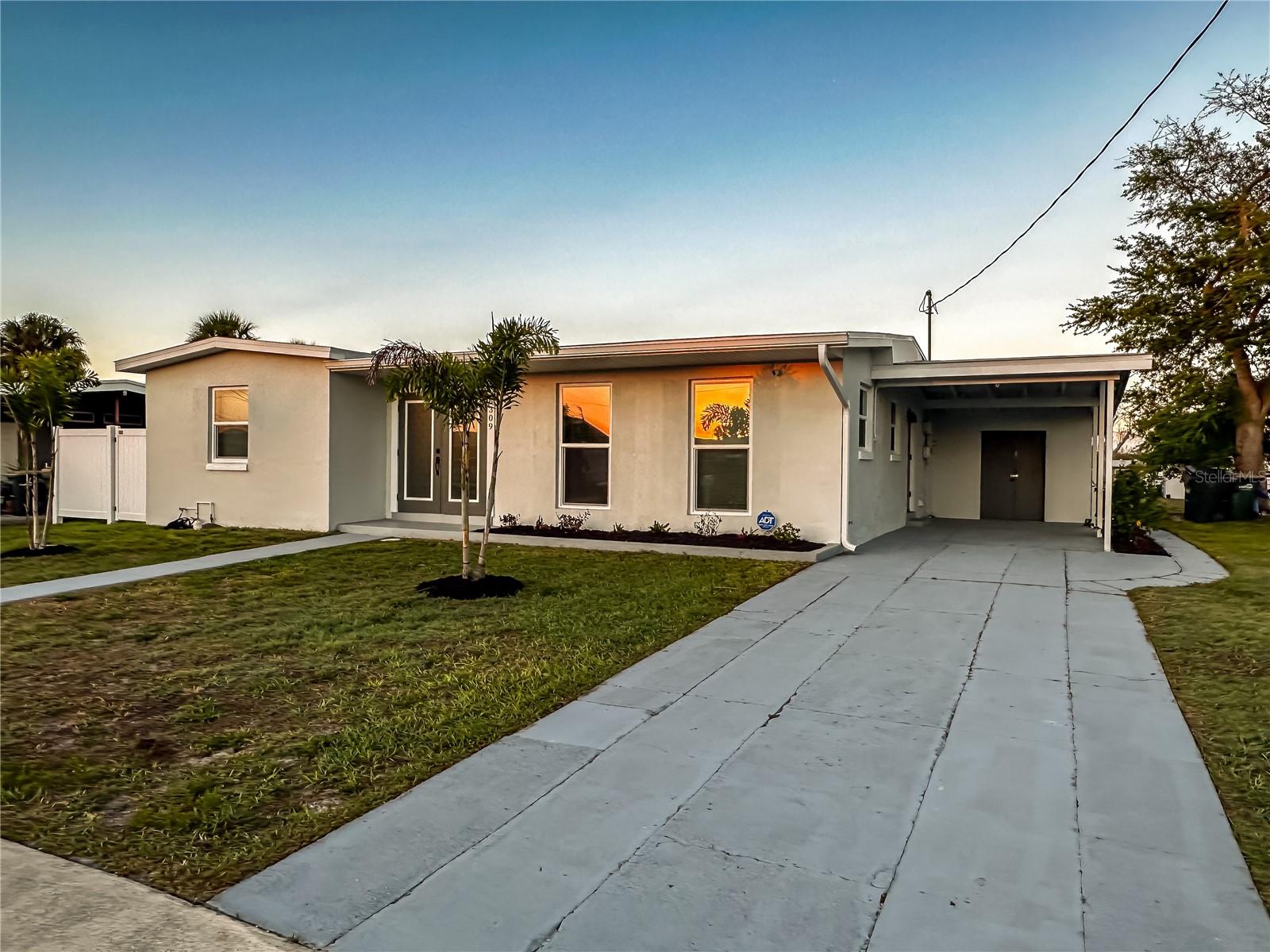 6309 PONTIAC LN, NORTH PORT, FL — photo 2