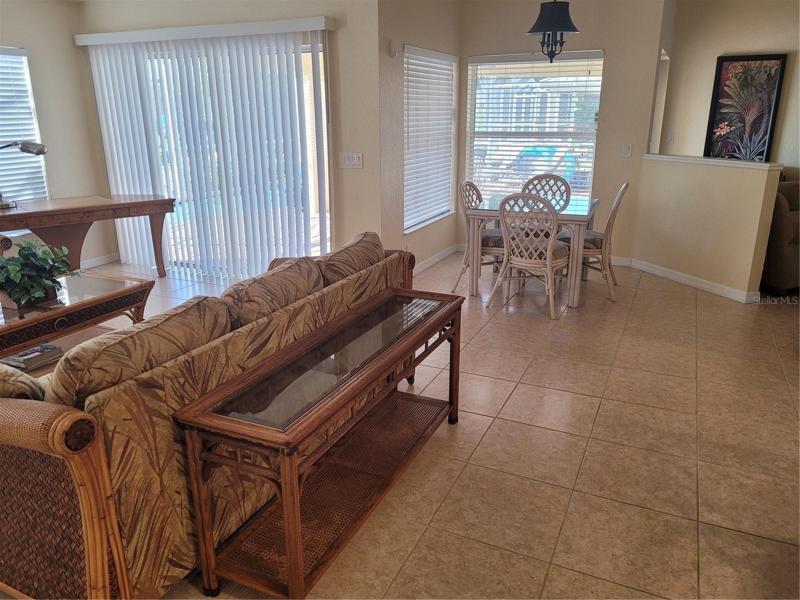 9458 MODESTO CIR, PORT CHARLOTTE, FL — photo 10