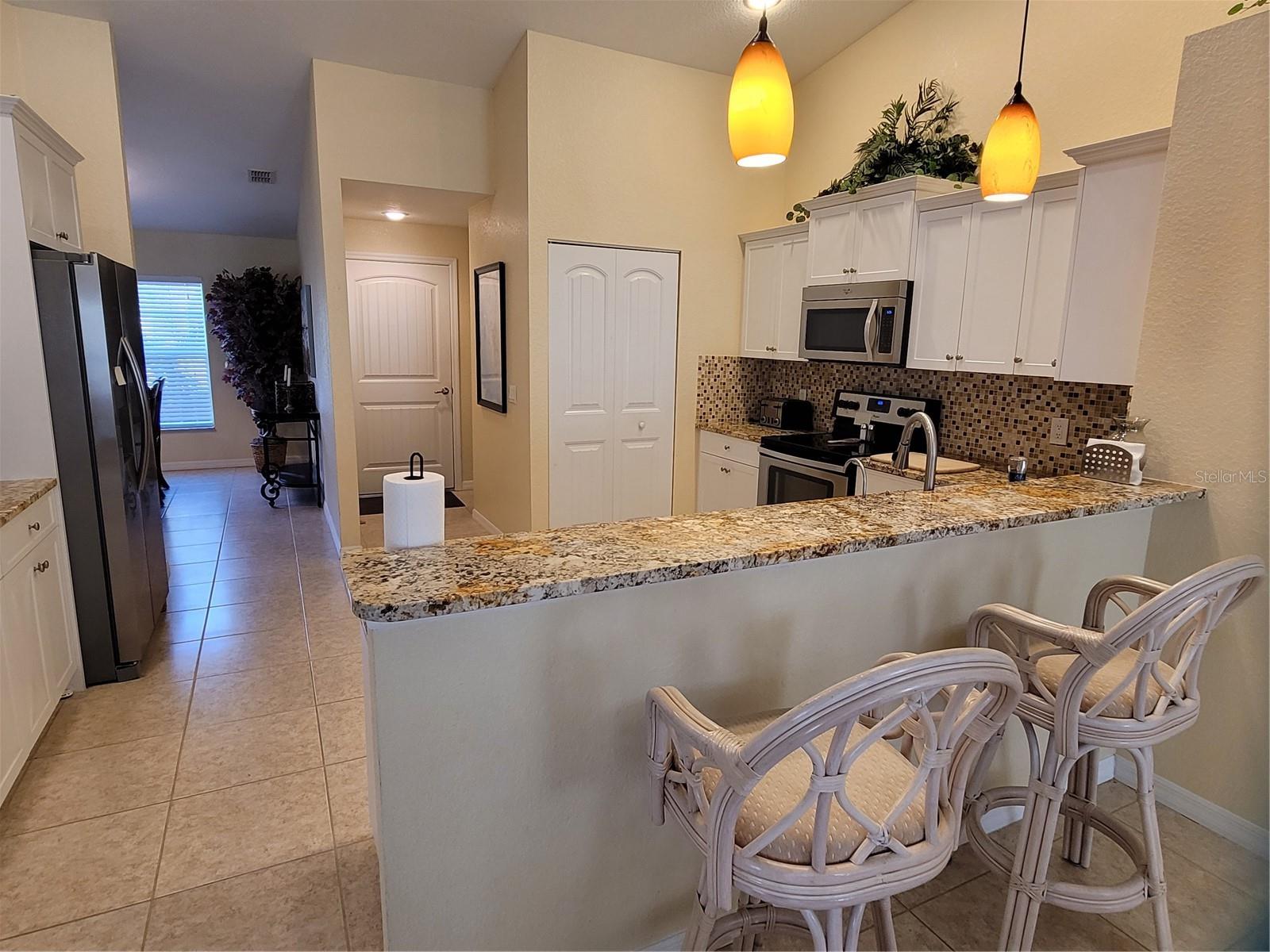 9458 MODESTO CIR, PORT CHARLOTTE, FL — photo 12