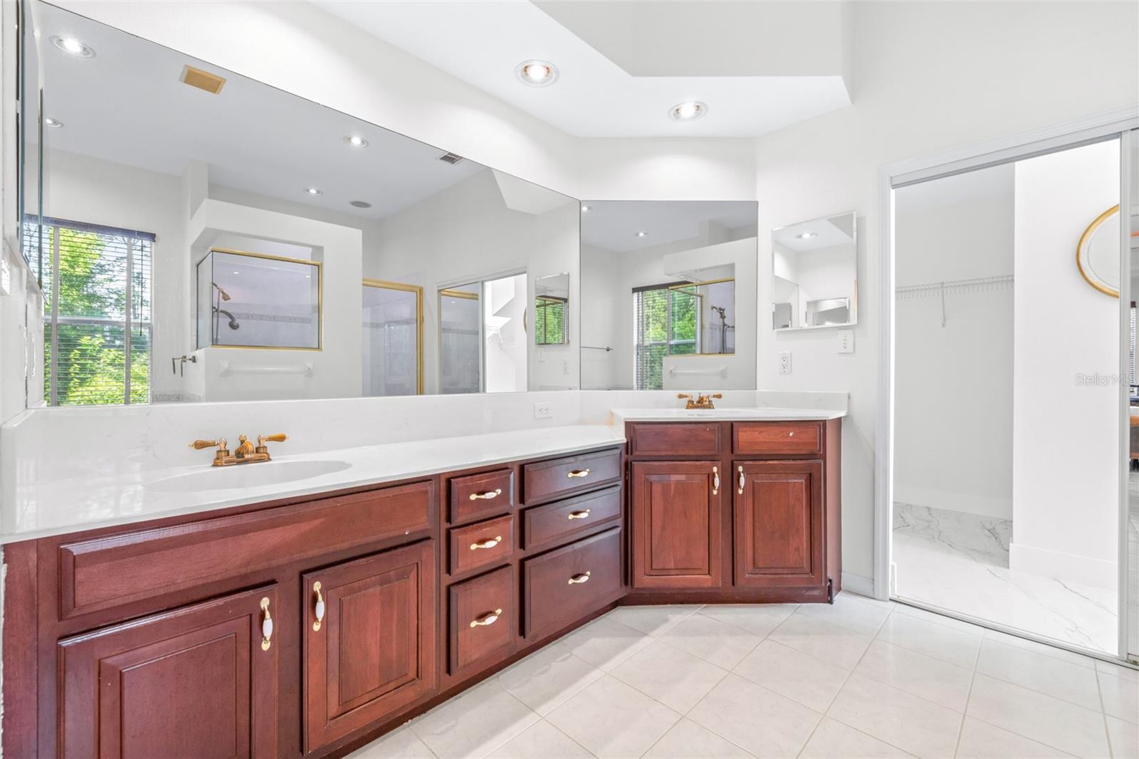 10102 DEERCLIFF DR, TAMPA, FL — photo 26