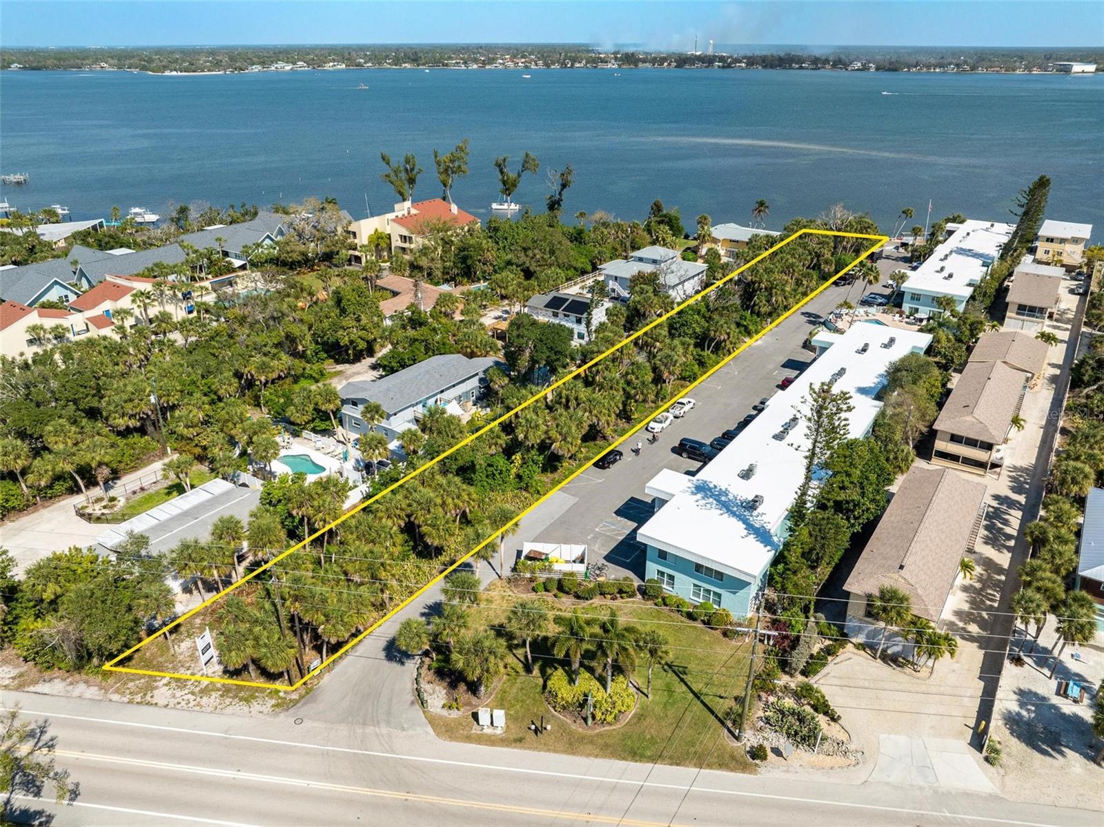 5065 N BEACH RD, ENGLEWOOD, FL — photo 4