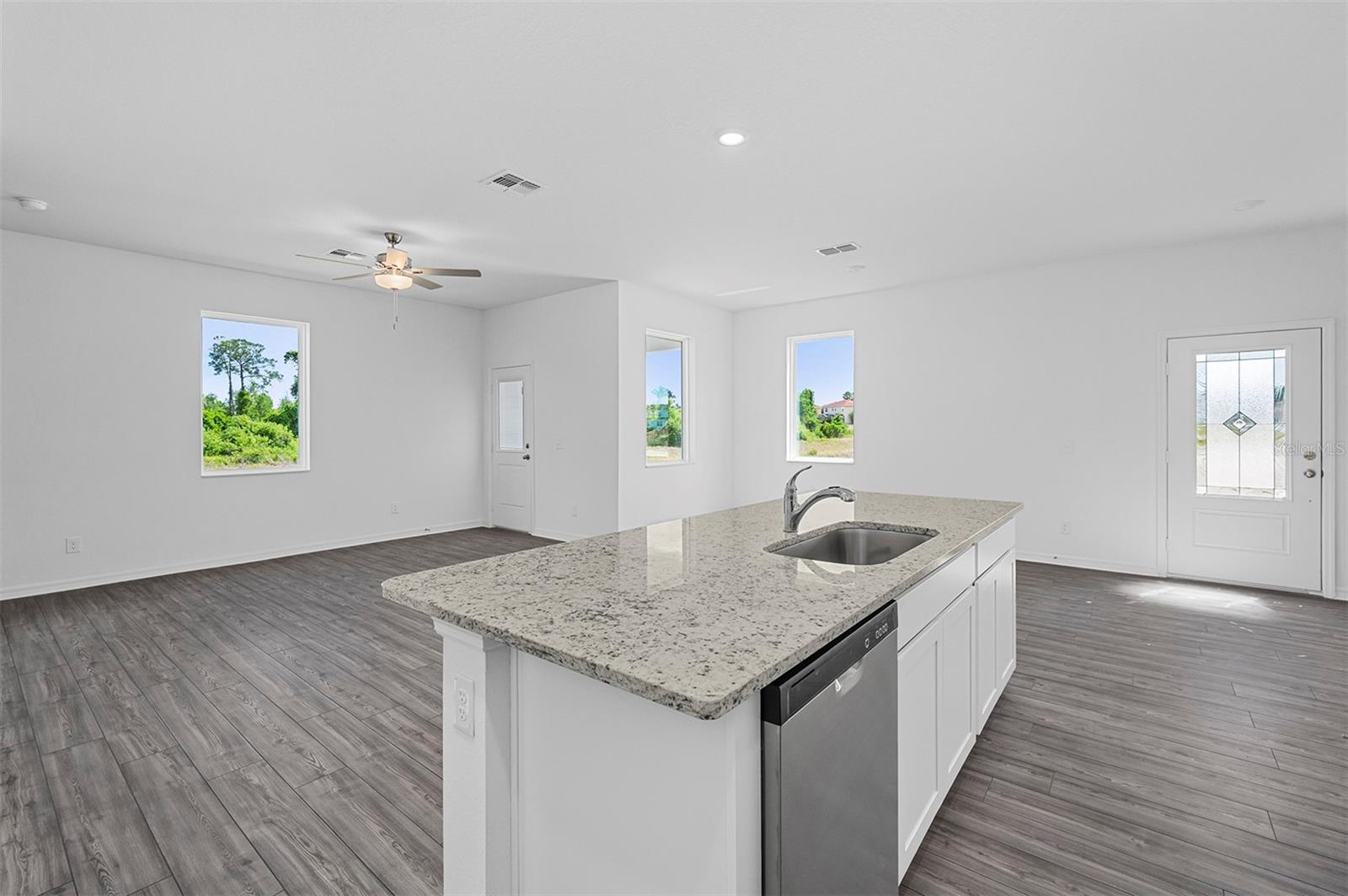 552 BAY LEAF DR, POINCIANA, FL — photo 8