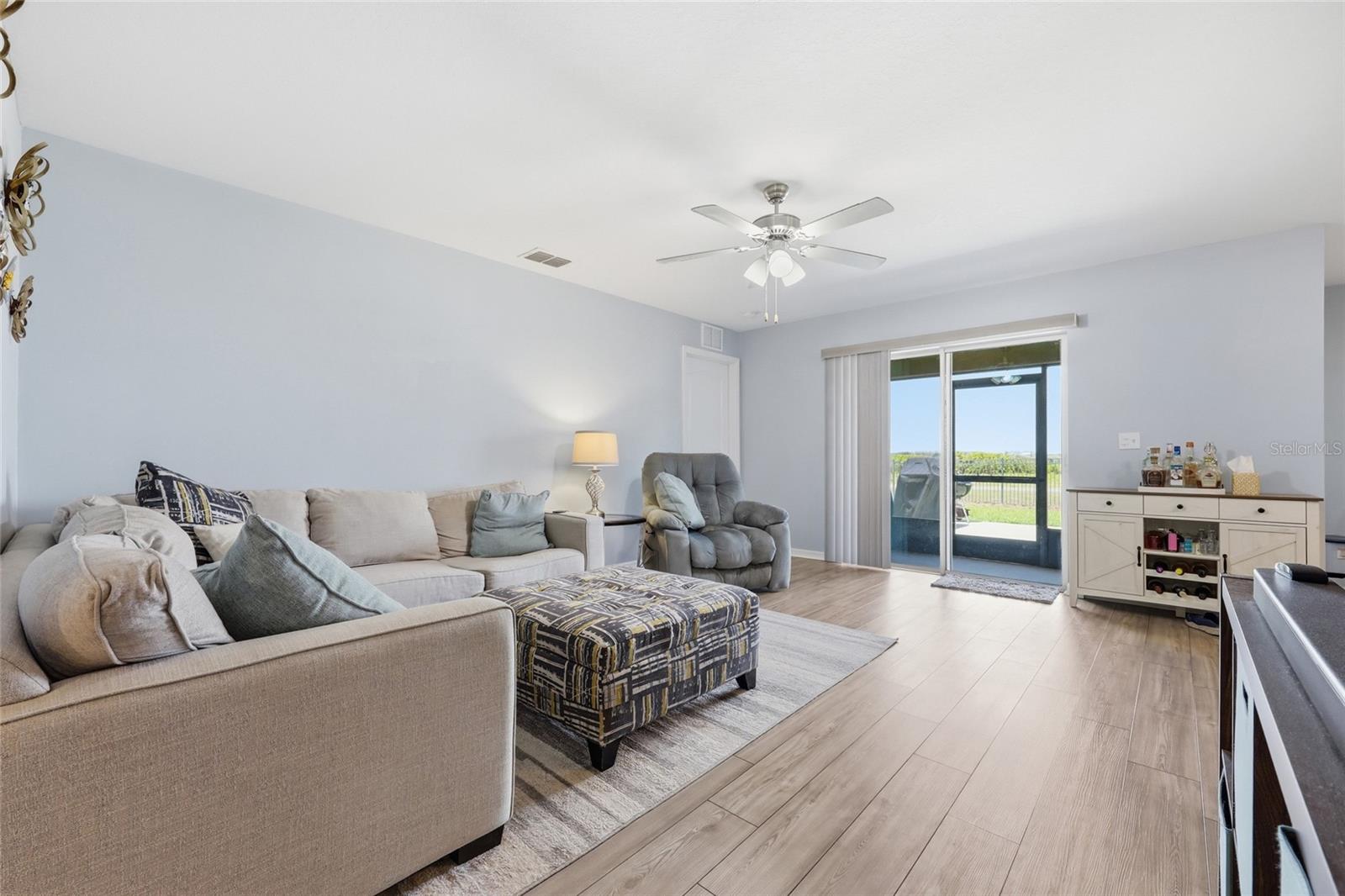 1607 SWAN LAKE CIR, DUNDEE, FL — photo 5