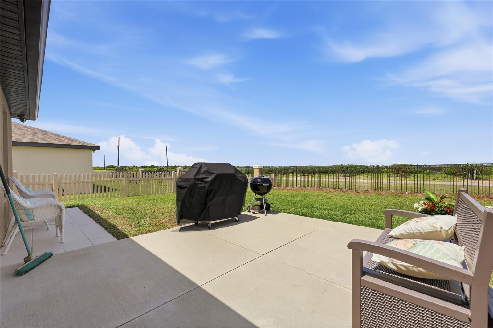 1607 SWAN LAKE CIR, DUNDEE, FL — photo 26