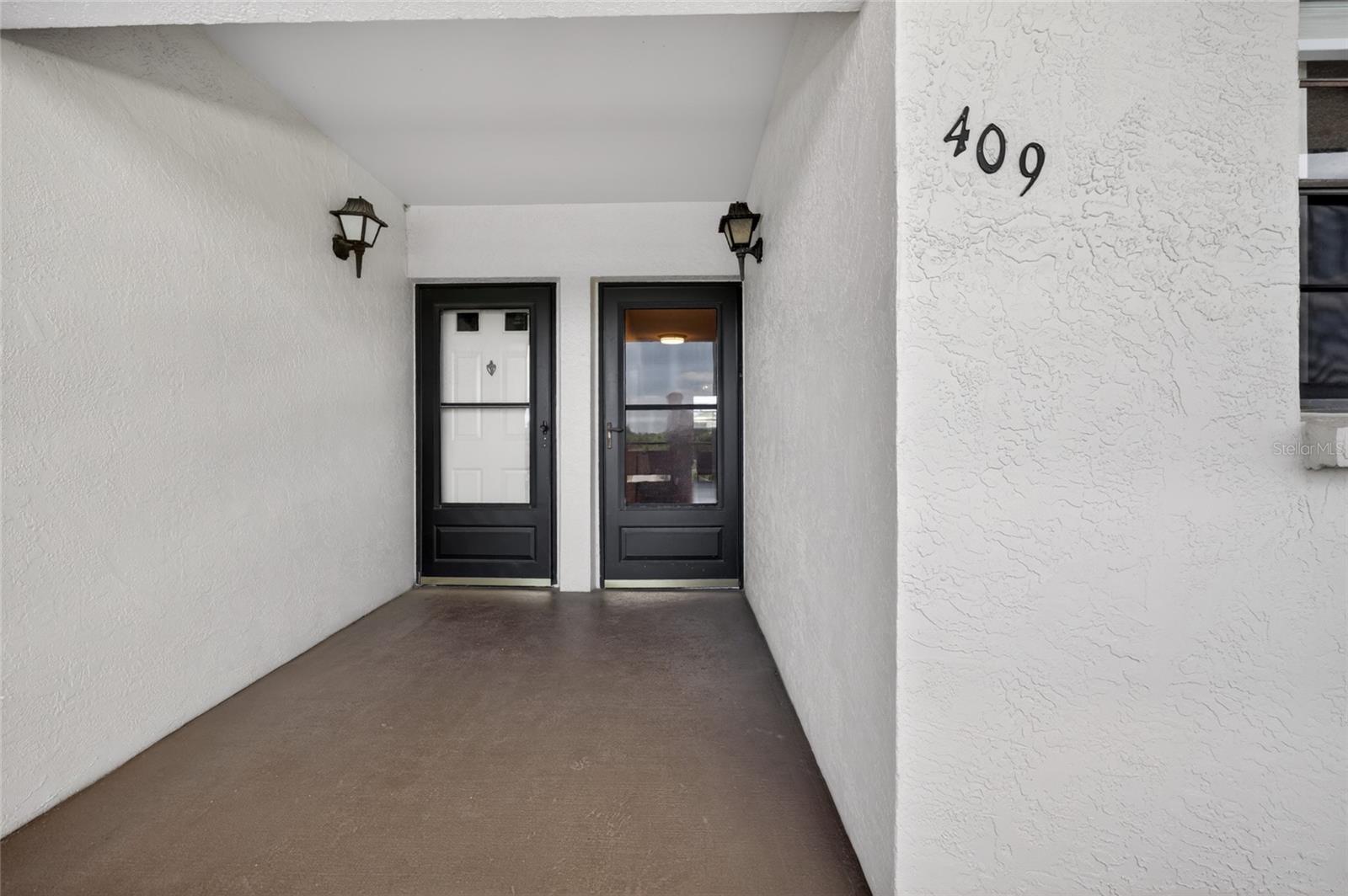 6080 80TH ST N #409, ST PETERSBURG, FL — photo 2