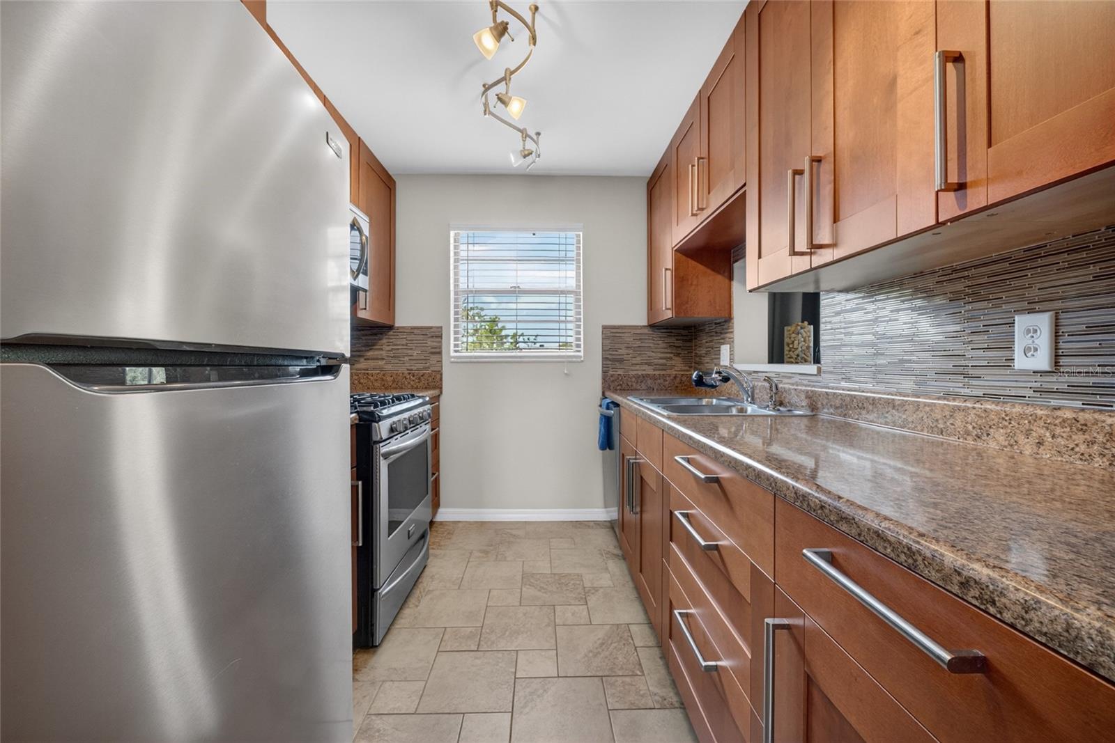 6080 80TH ST N #409, ST PETERSBURG, FL — photo 9