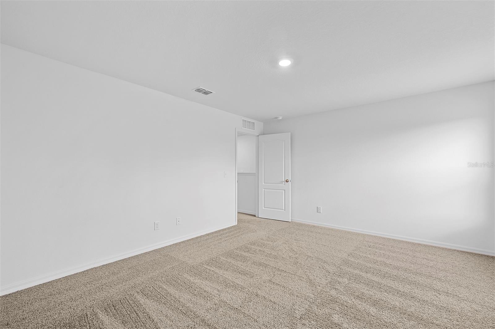 564 BAY LEAF DR, POINCIANA, FL — photo 12
