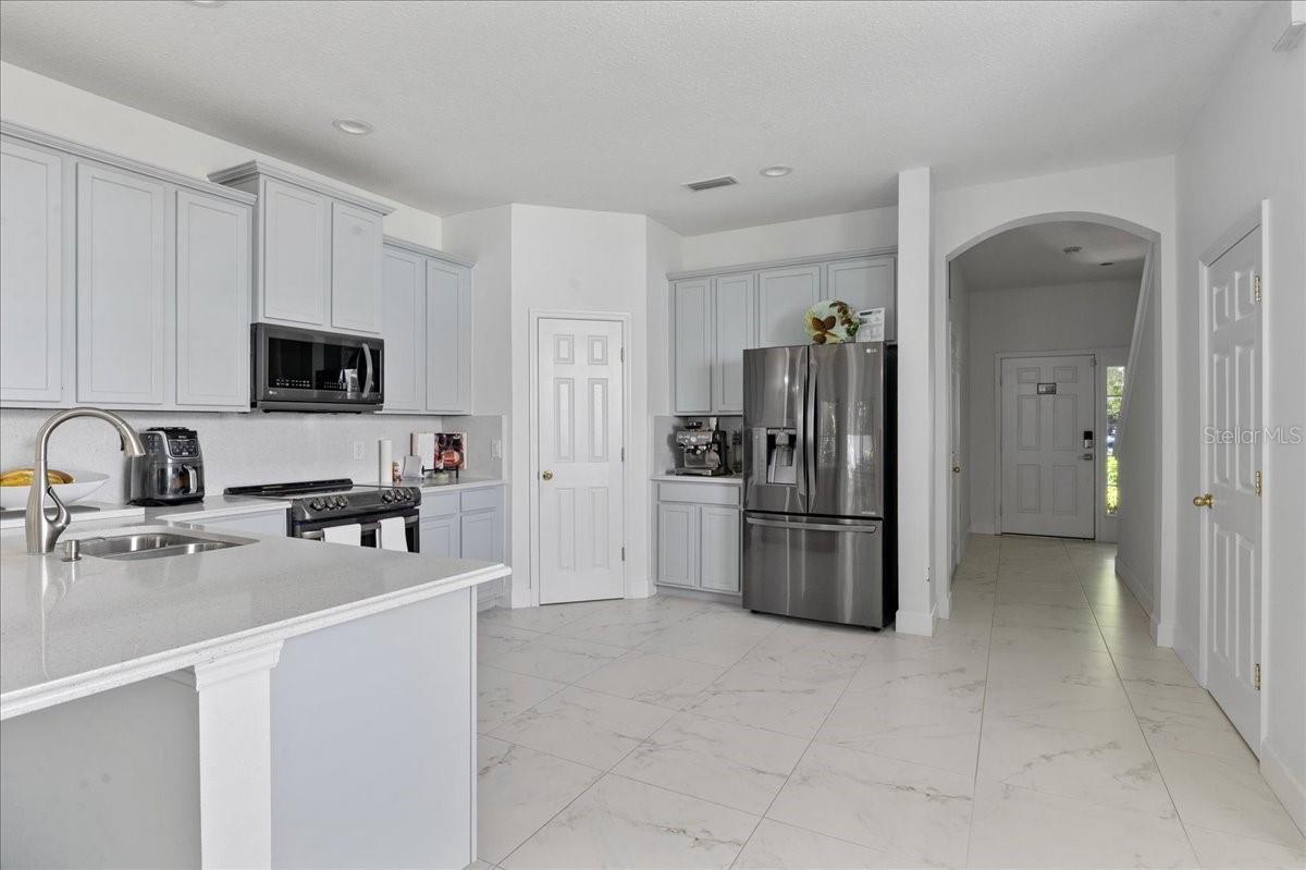 4445 AMBERLY OAKS CT, TAMPA, FL — photo 27