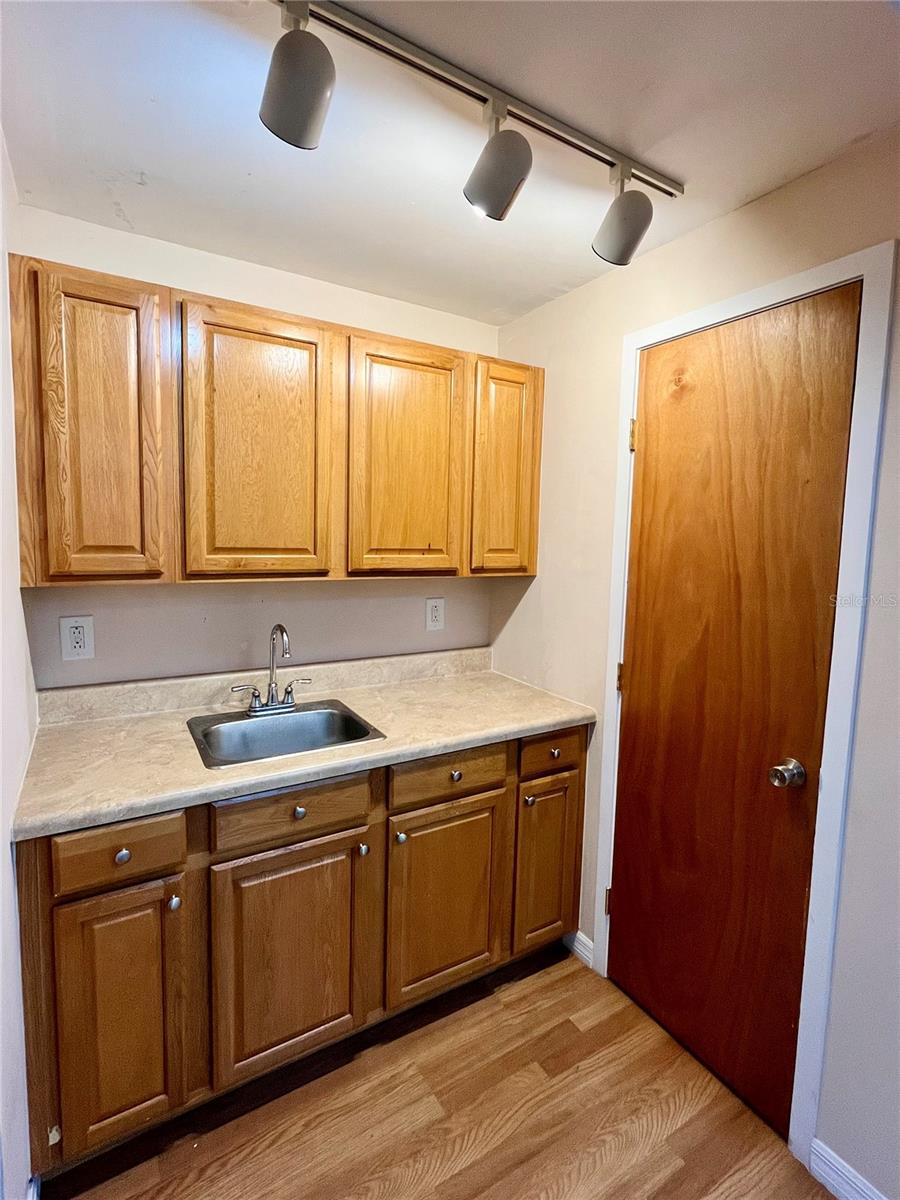 8751 COMMODITY CIR #4, ORLANDO, FL — photo 29