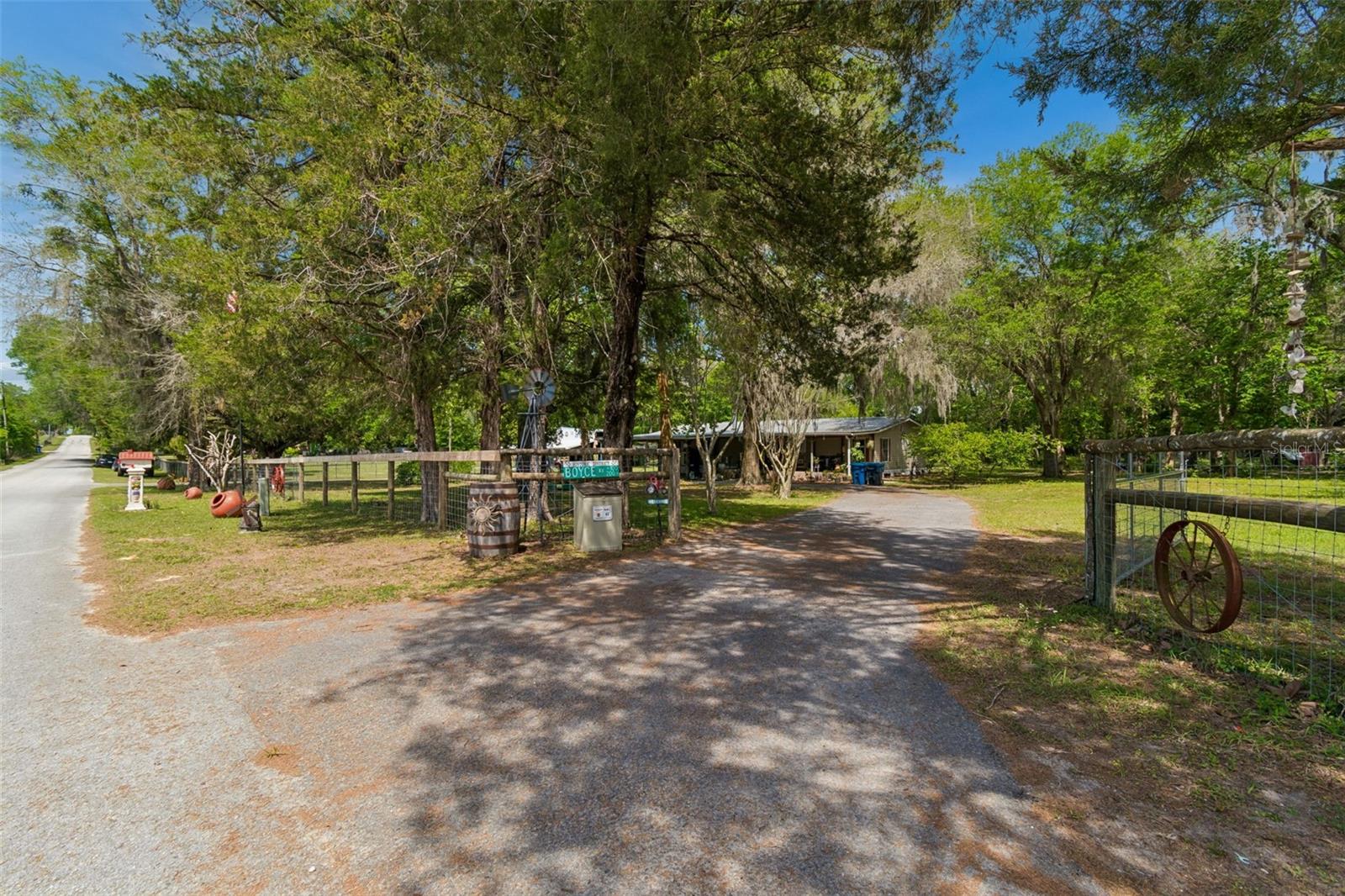 17114 BRITTLE RD, BROOKSVILLE, FL — photo 38