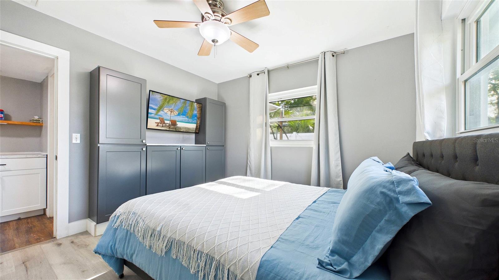 101 N MERCURY AVE, CLEARWATER, FL — photo 35