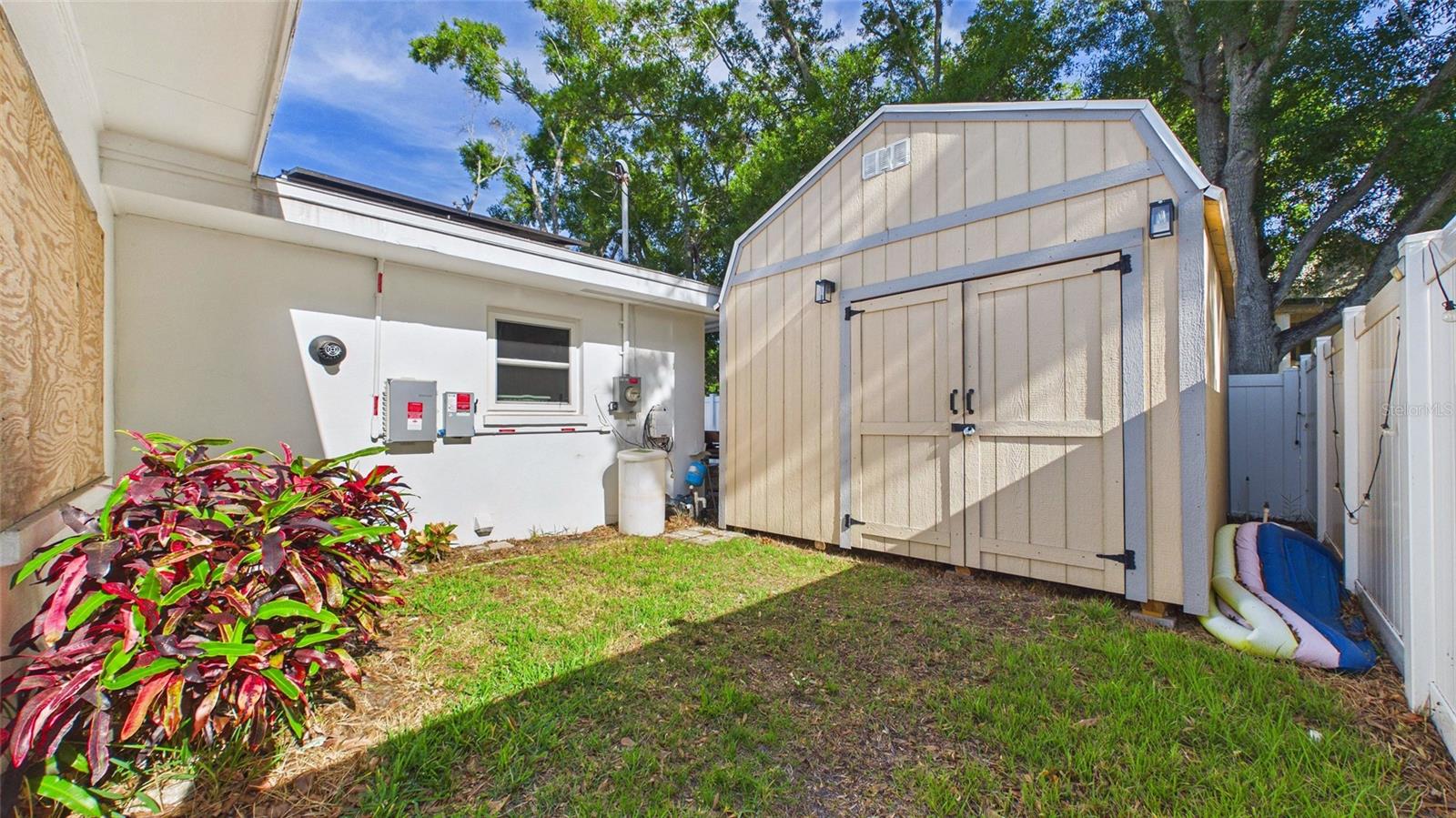 101 N MERCURY AVE, CLEARWATER, FL — photo 42