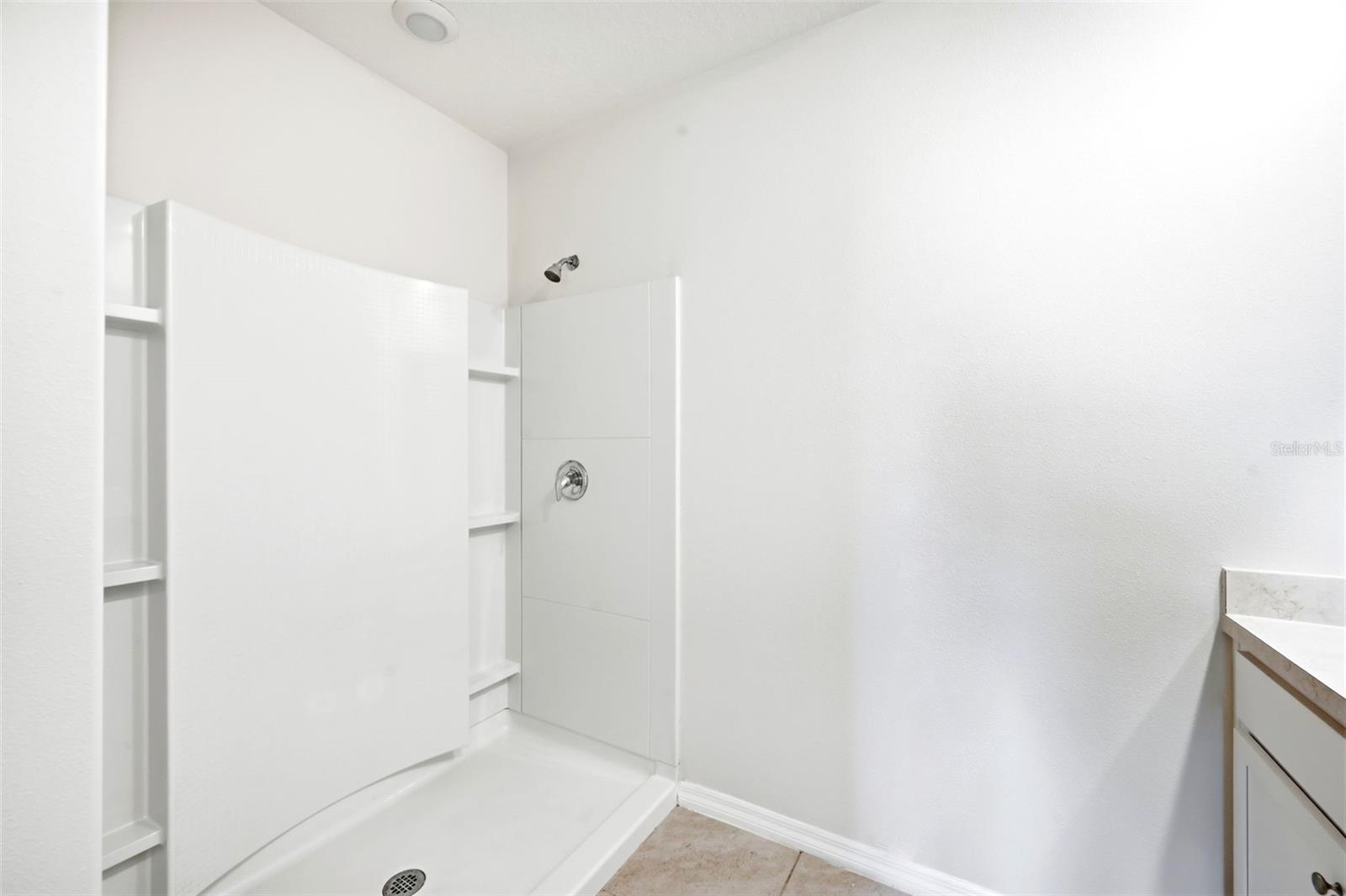 2725 DUMONT LN, TAVARES, FL — photo 47
