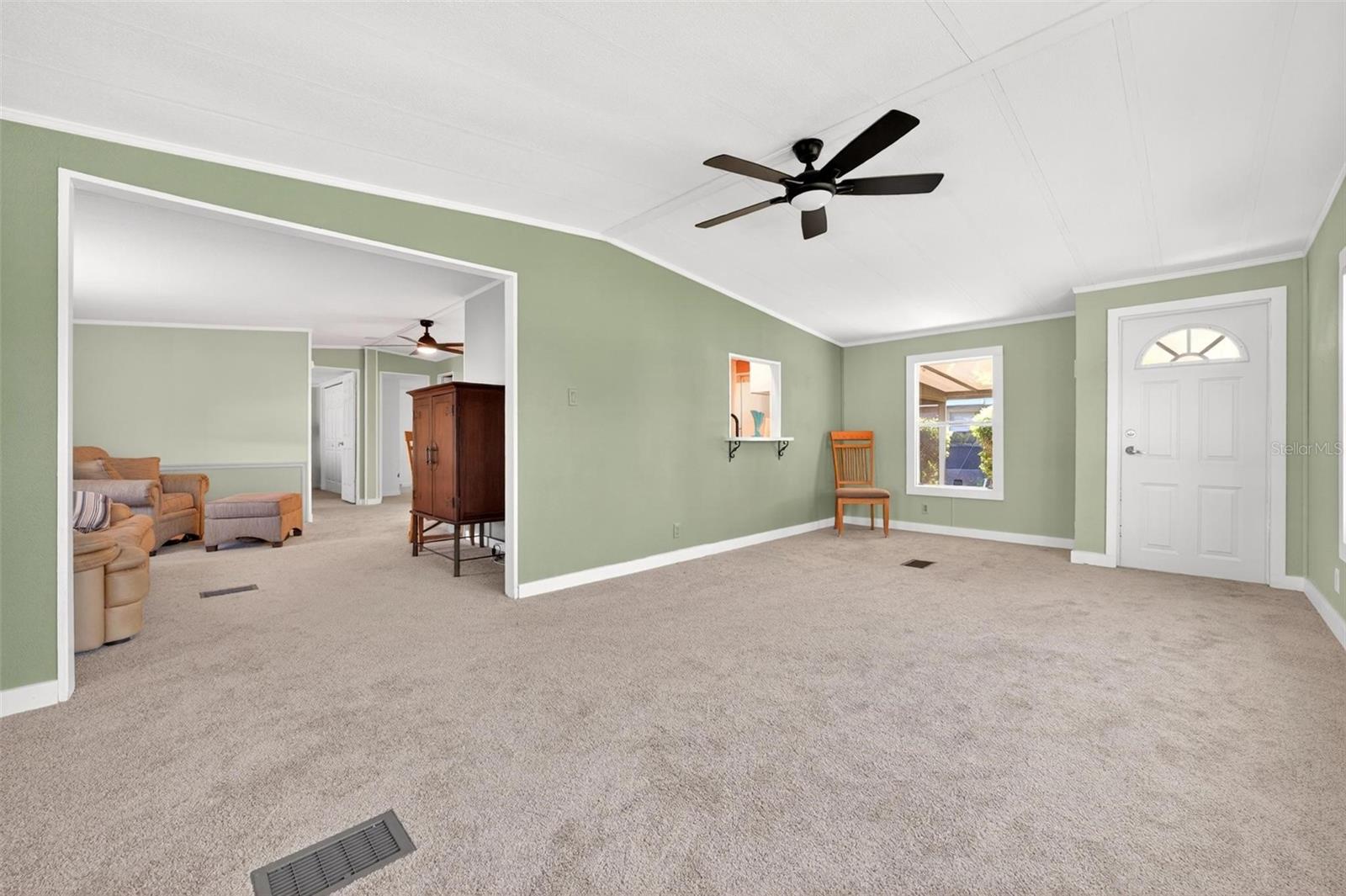 516 JASON DR, LADY LAKE, FL — photo 17