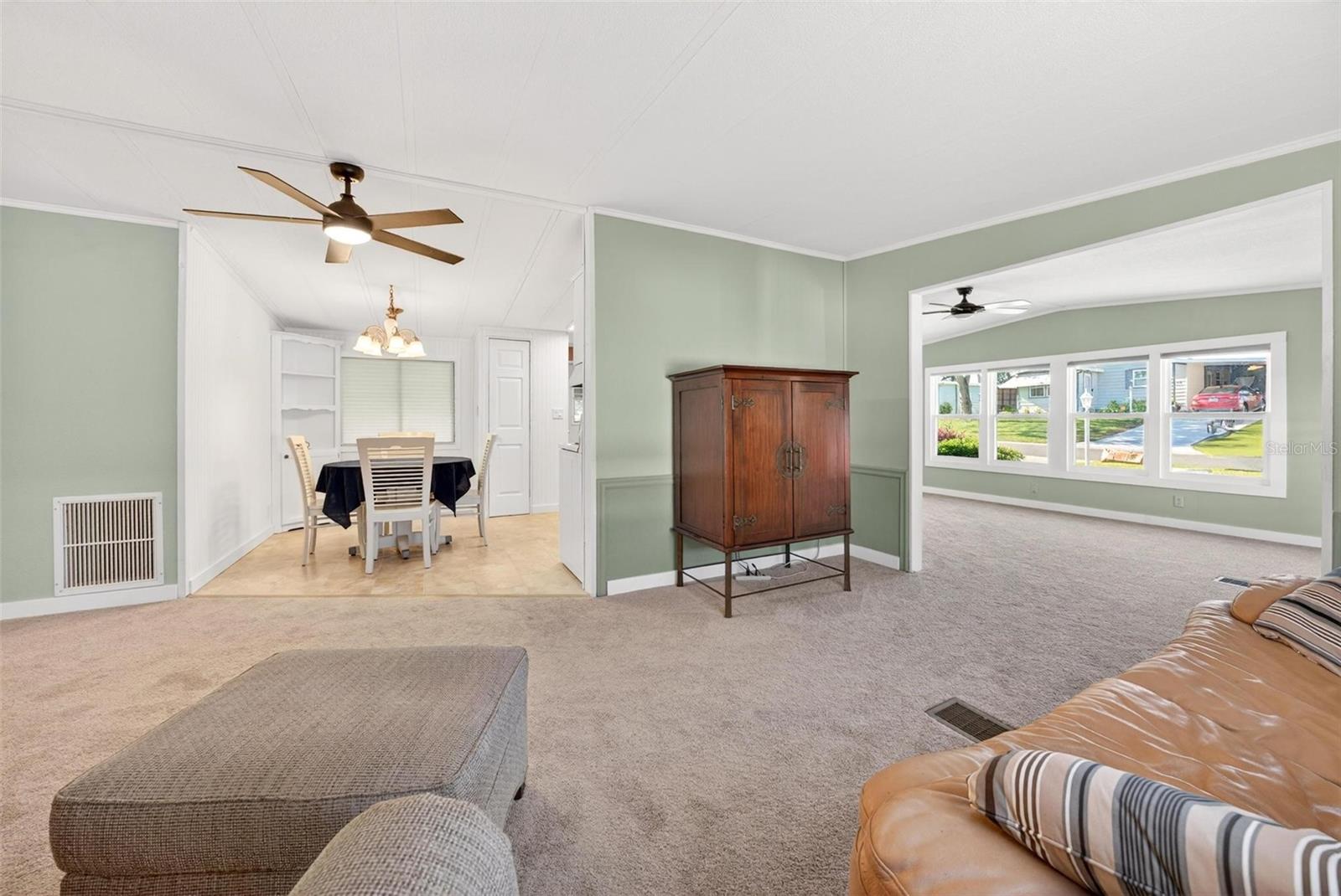 516 JASON DR, LADY LAKE, FL — photo 20