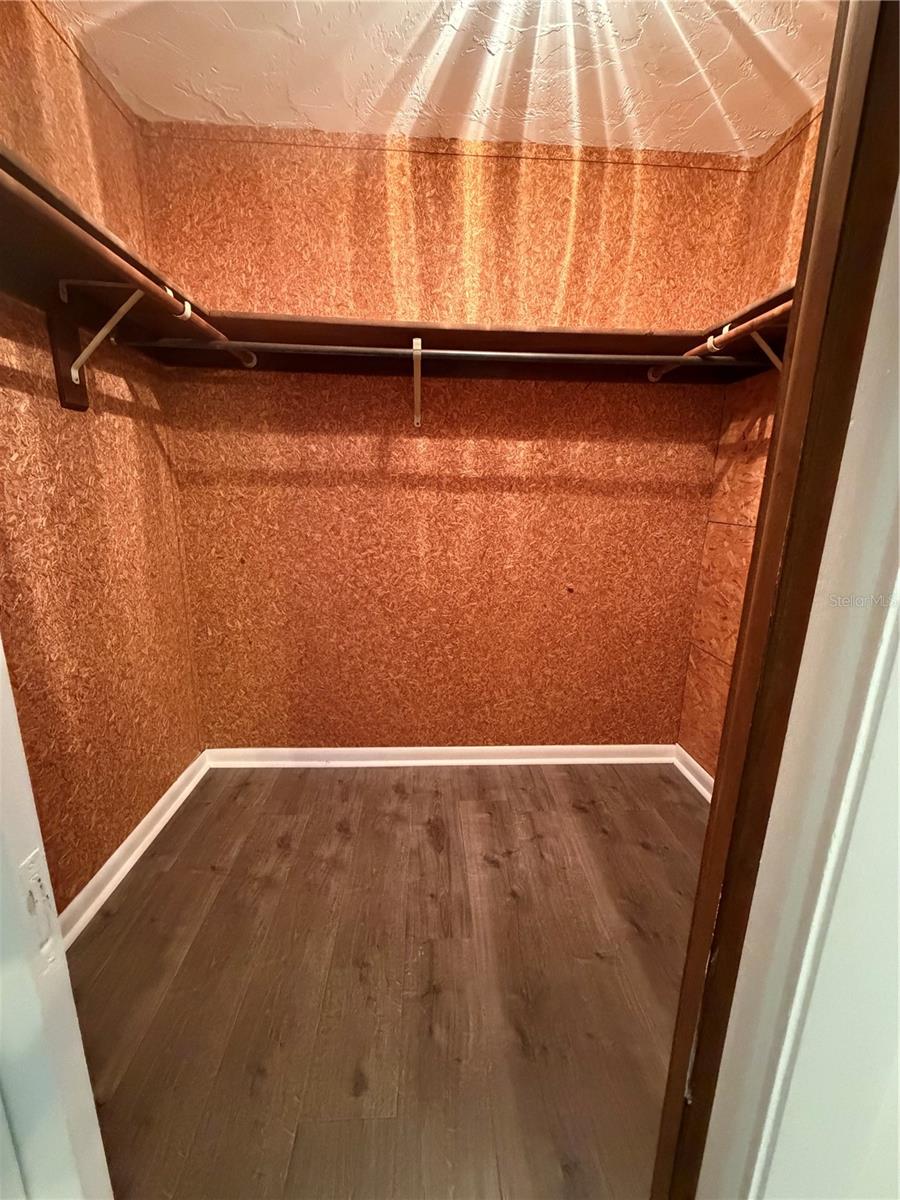 320 S HARRISON ST, BEVERLY HILLS, FL — photo 17