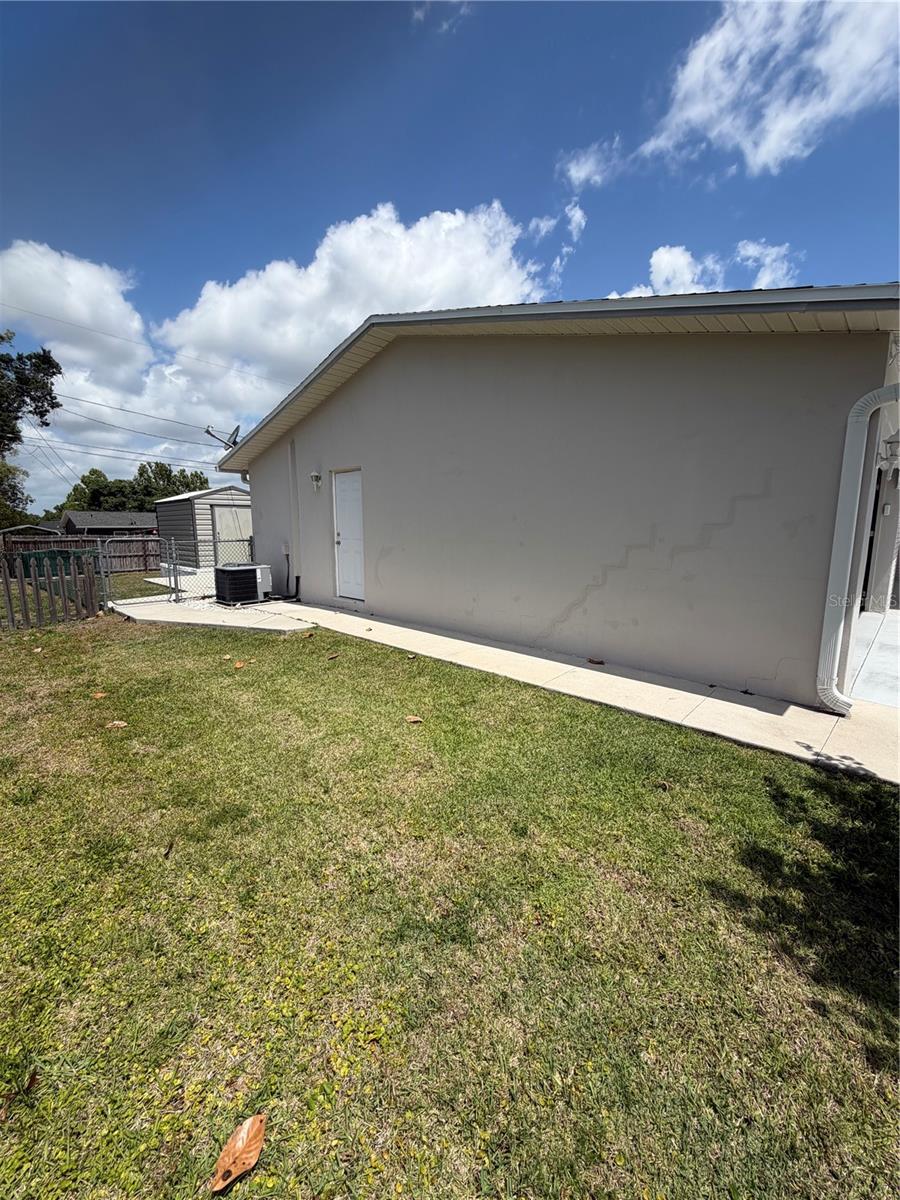 320 S HARRISON ST, BEVERLY HILLS, FL — photo 23