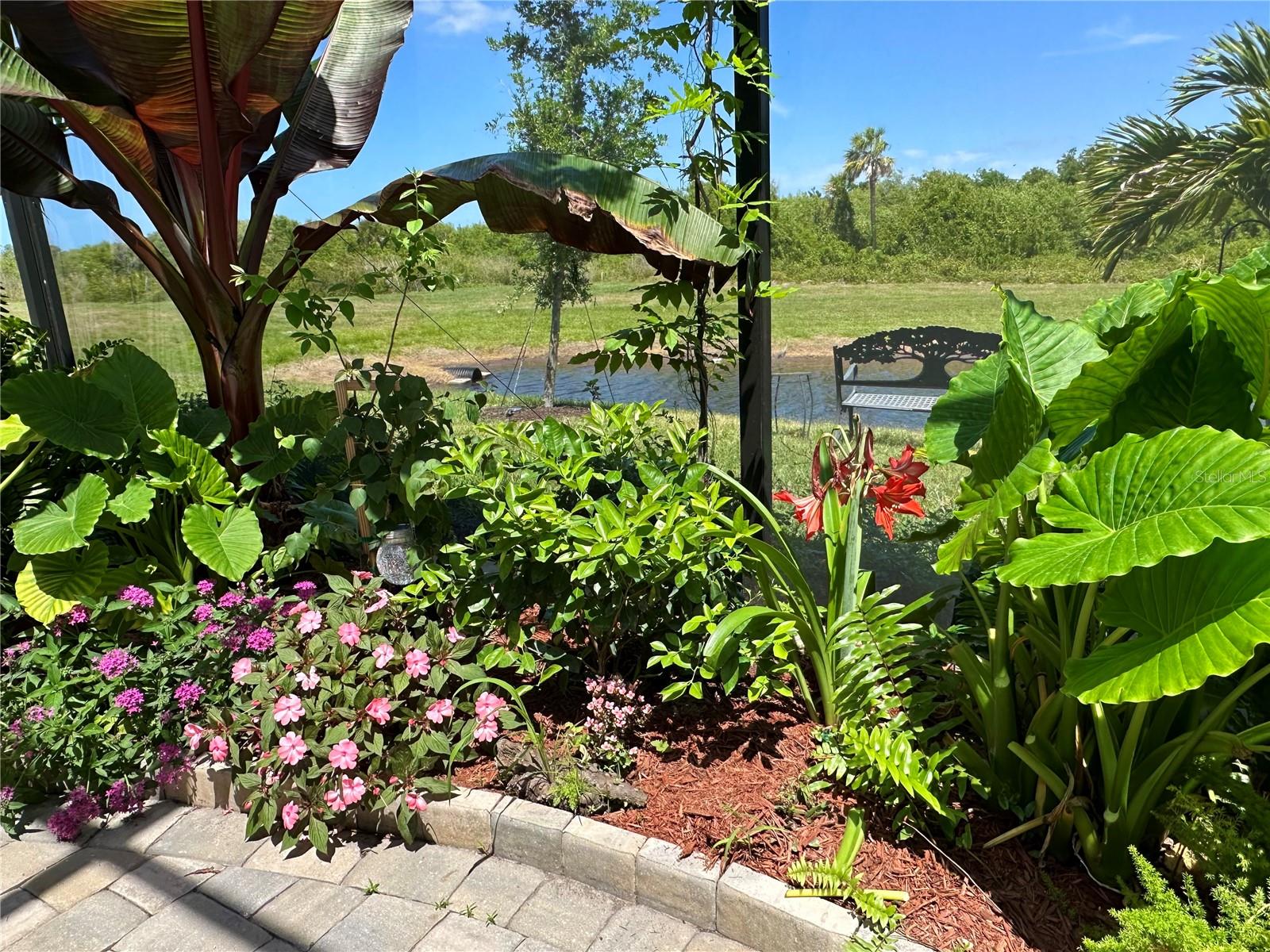 8608 SAINT KITTS CIR, ENGLEWOOD, FL — photo 24