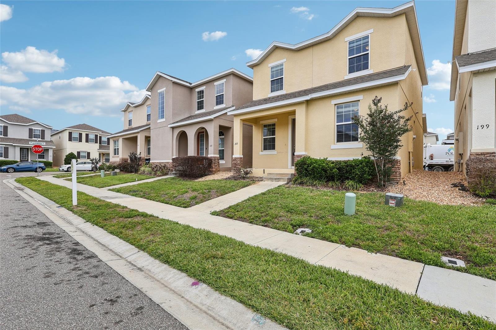 203 BOYDFIELD LN, DAVENPORT, FL — photo 3