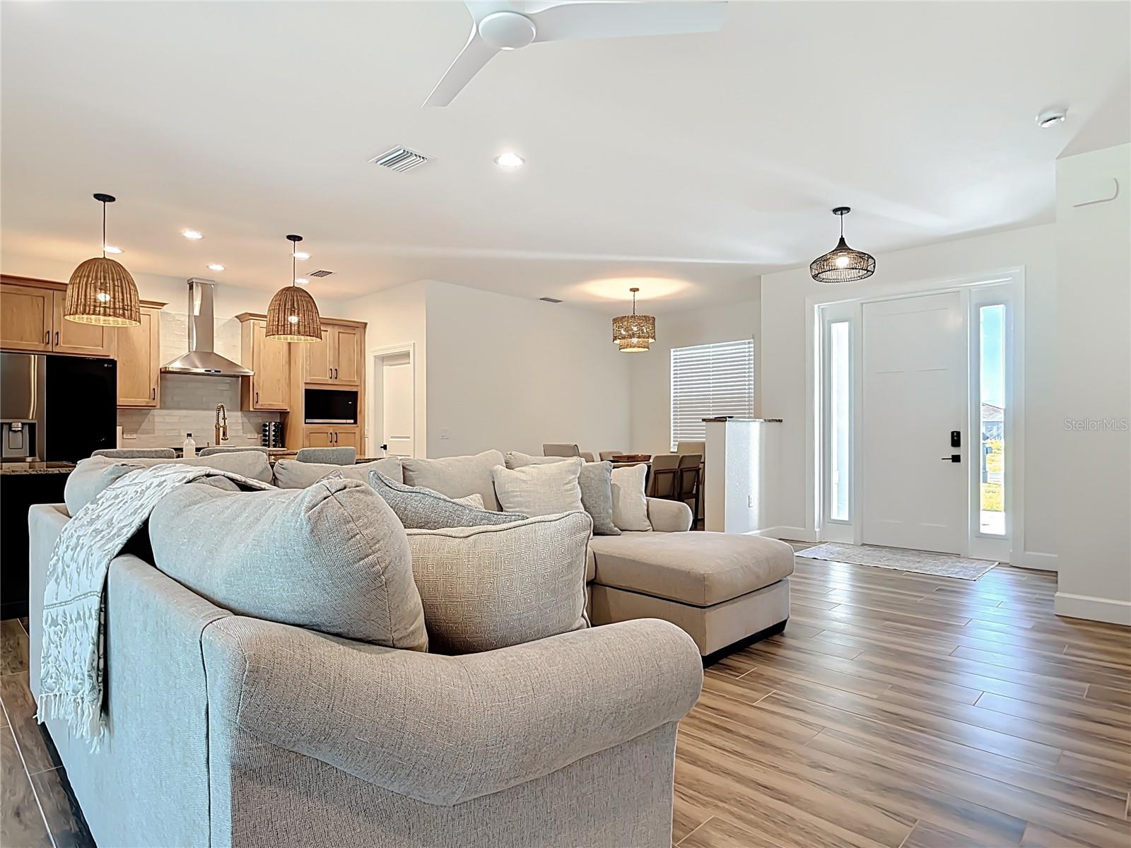 26 MEDALIST WAY, ROTONDA WEST, FL — photo 25