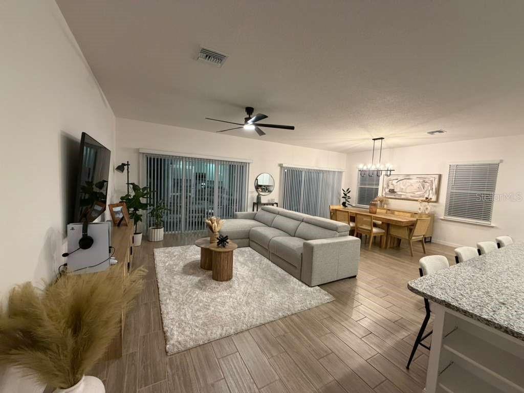 1814 NW 248TH WAY, NEWBERRY, FL — photo 4