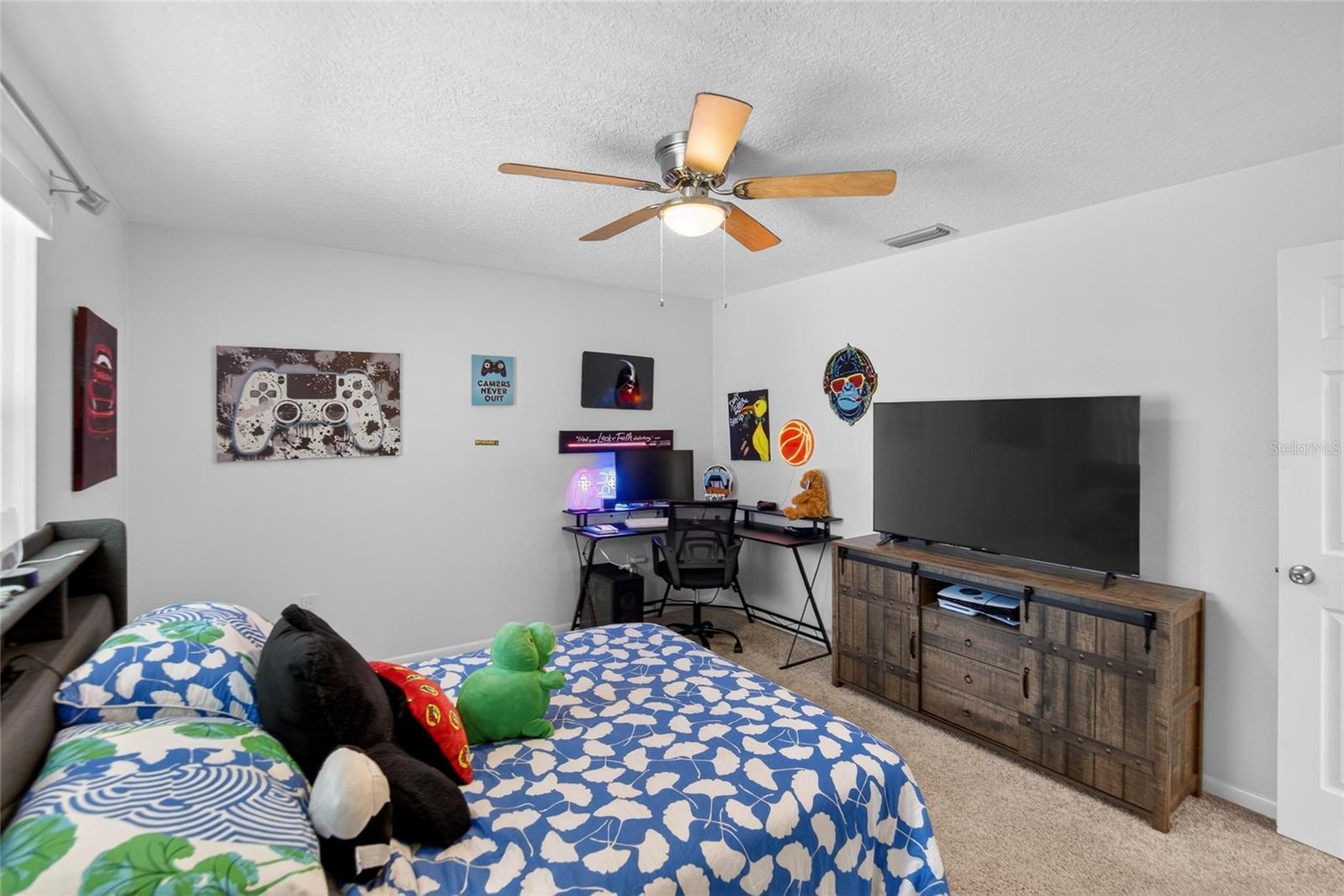 1668 ALLENS RIDGE DR N, PALM HARBOR, FL — photo 29