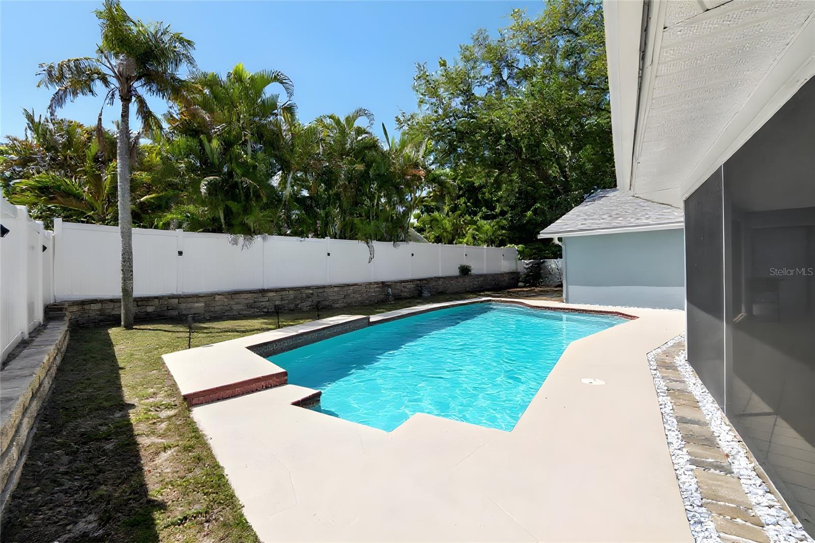 1668 ALLENS RIDGE DR N, PALM HARBOR, FL — photo 39