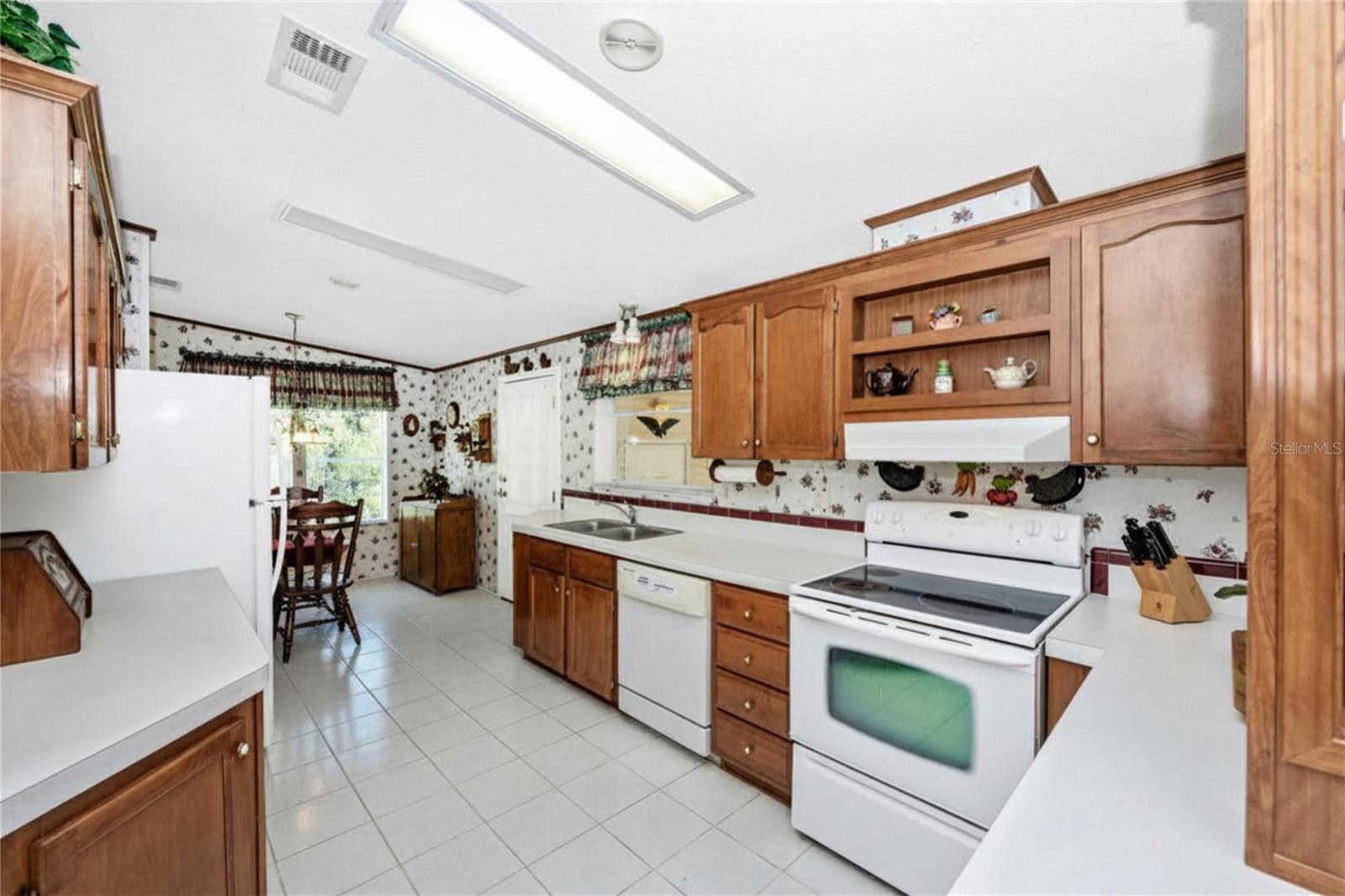2165 GONDOLA DR, SARASOTA, FL — photo 15