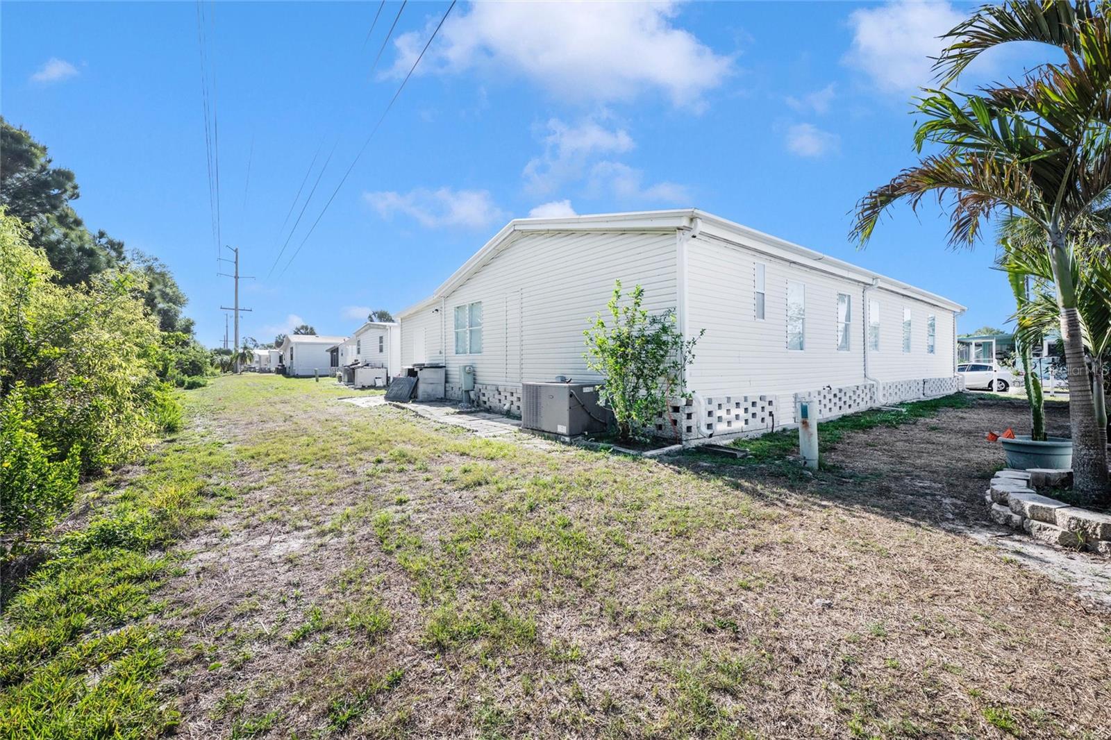 2165 GONDOLA DR, SARASOTA, FL — photo 46