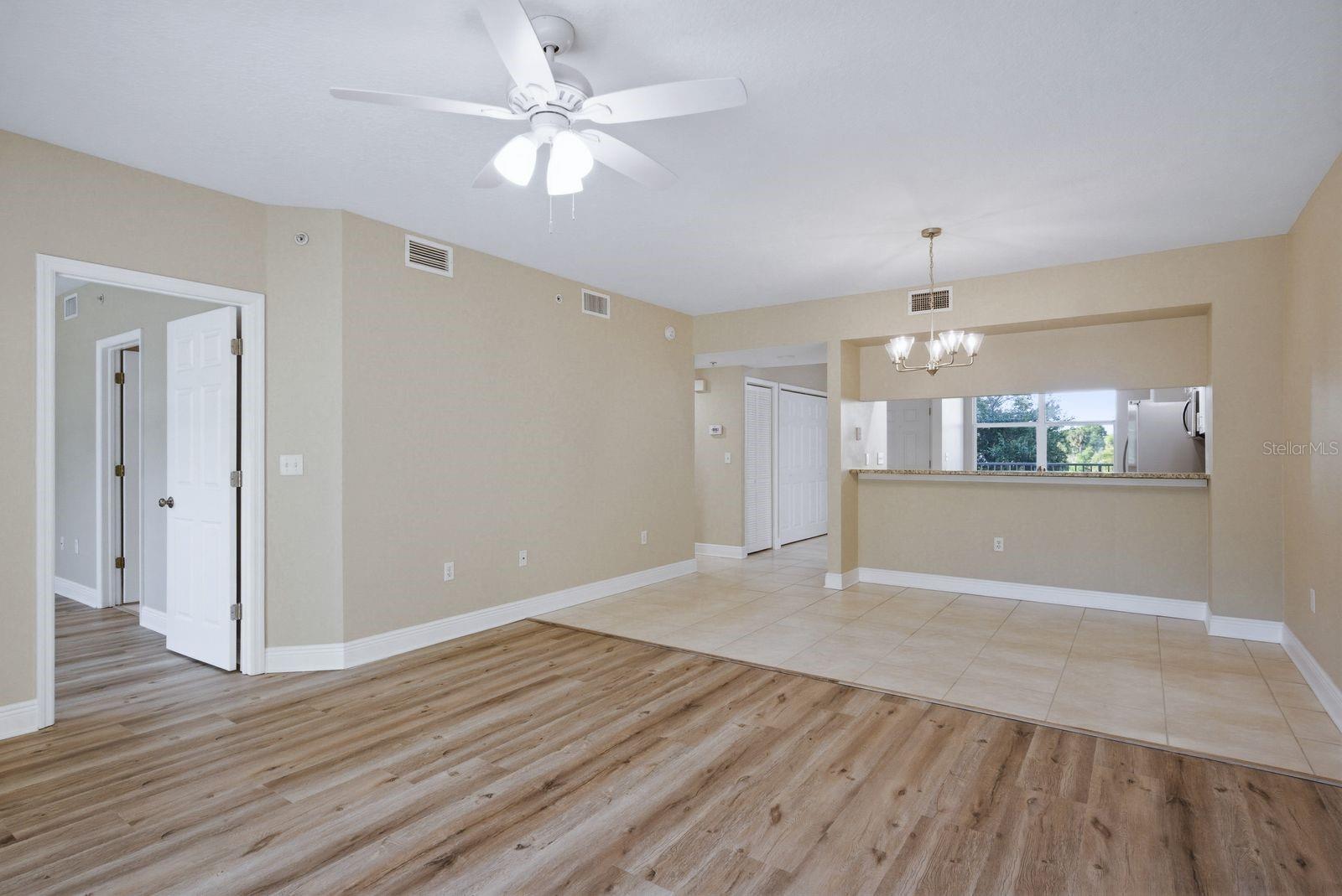 960 STARKEY RD #5105, LARGO, FL — photo 7