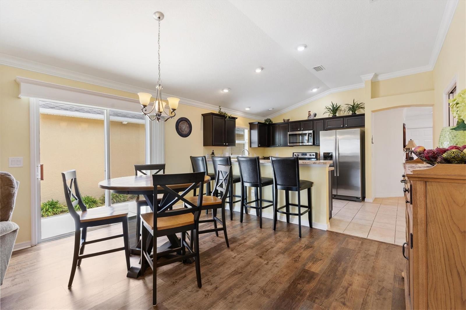 3025 BARTOW LN, THE VILLAGES, FL — photo 9