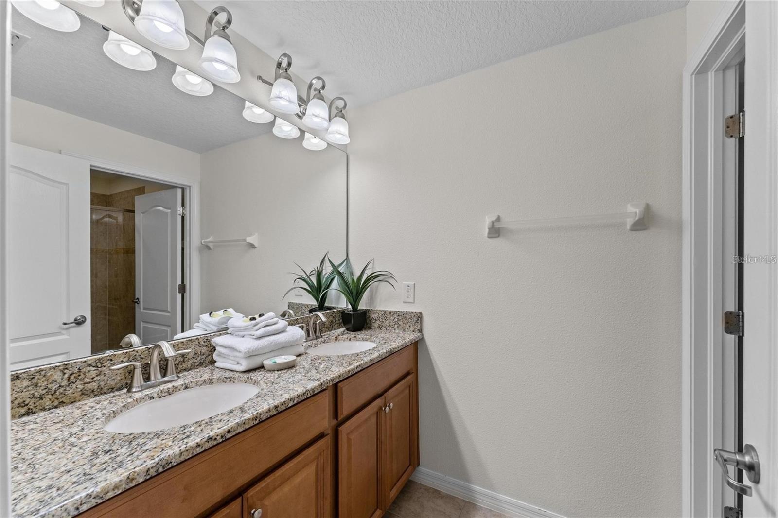 8859 CANDY PALM RD, KISSIMMEE, FL — photo 33