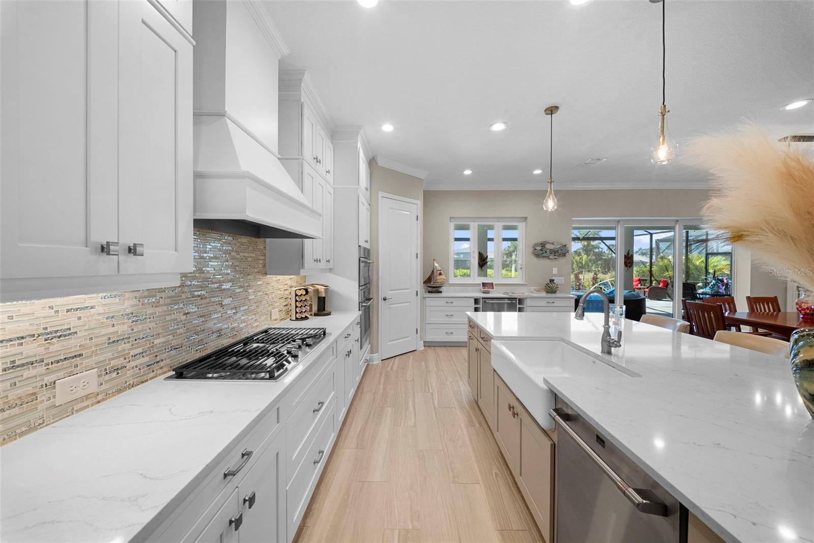 21244 HOLMES CIR, VENICE, FL — photo 13