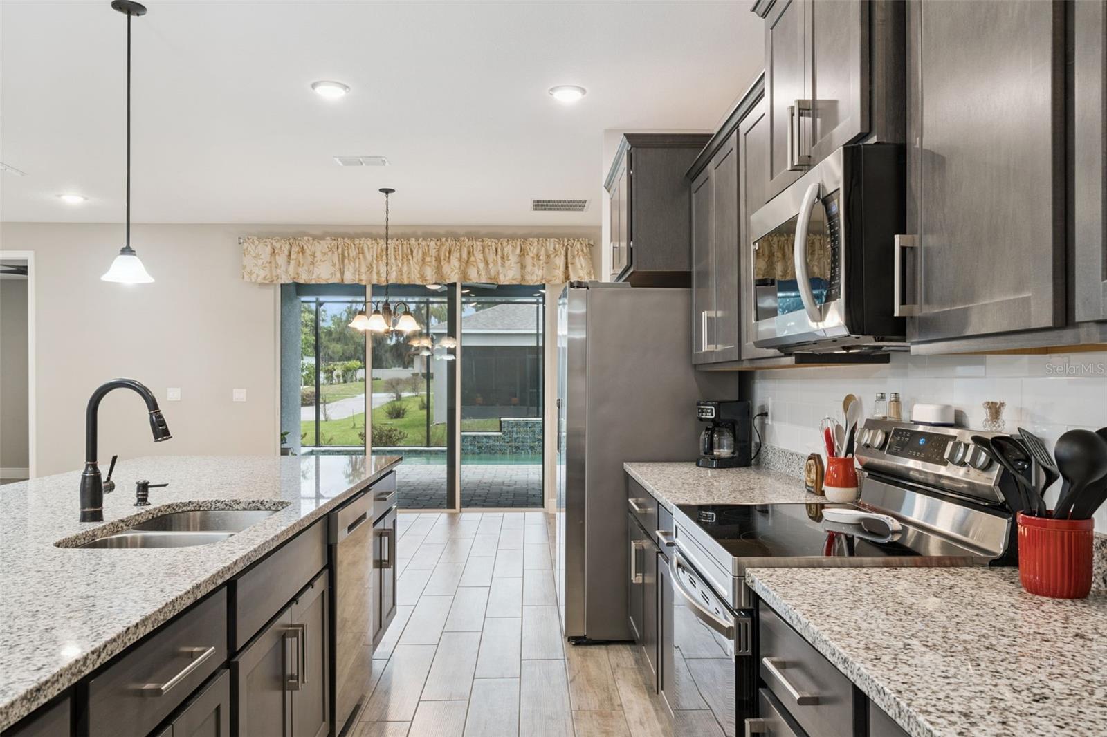 714 OAKS SHORES RD, LEESBURG, FL — photo 17