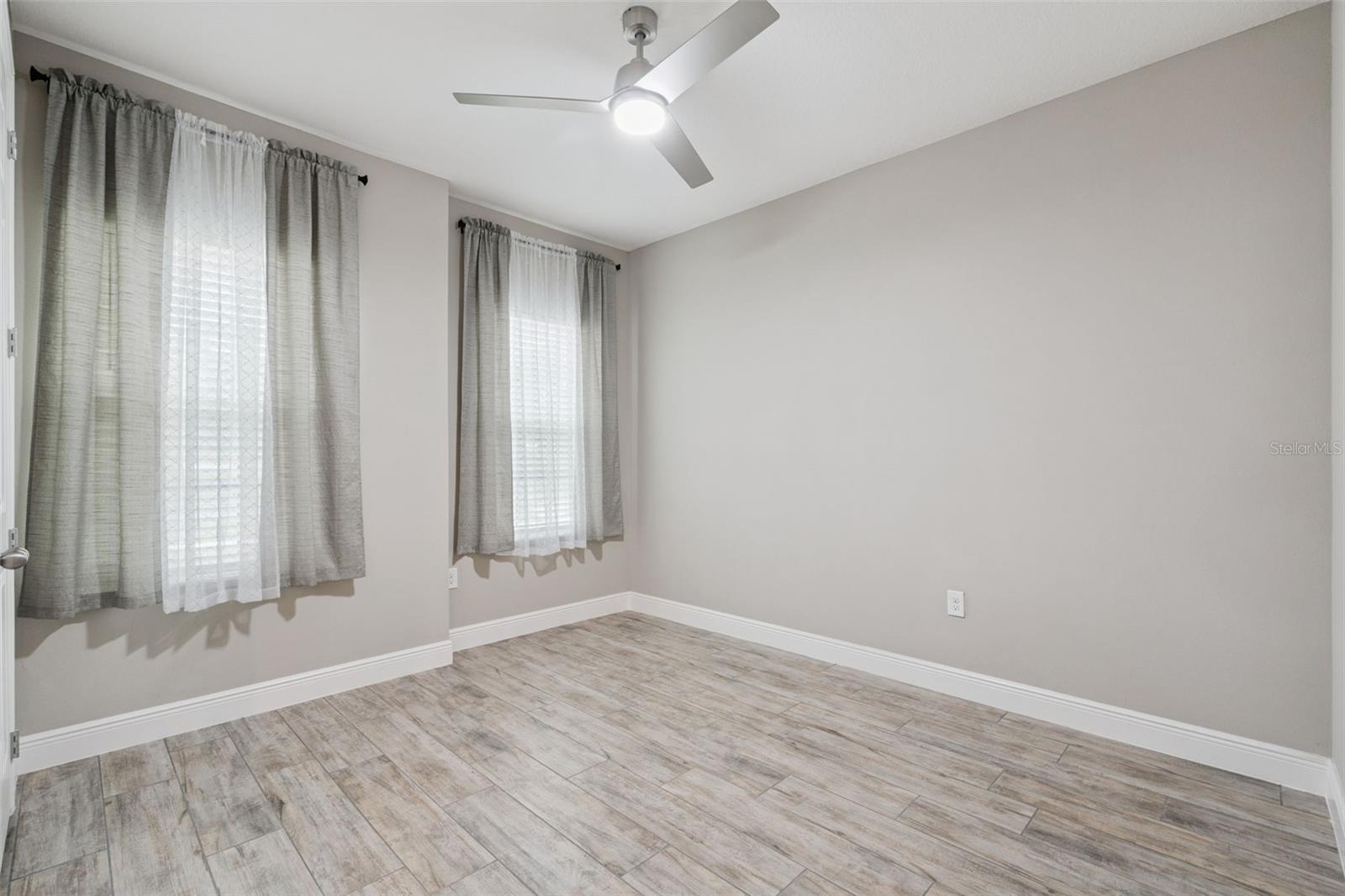 714 OAKS SHORES RD, LEESBURG, FL — photo 36